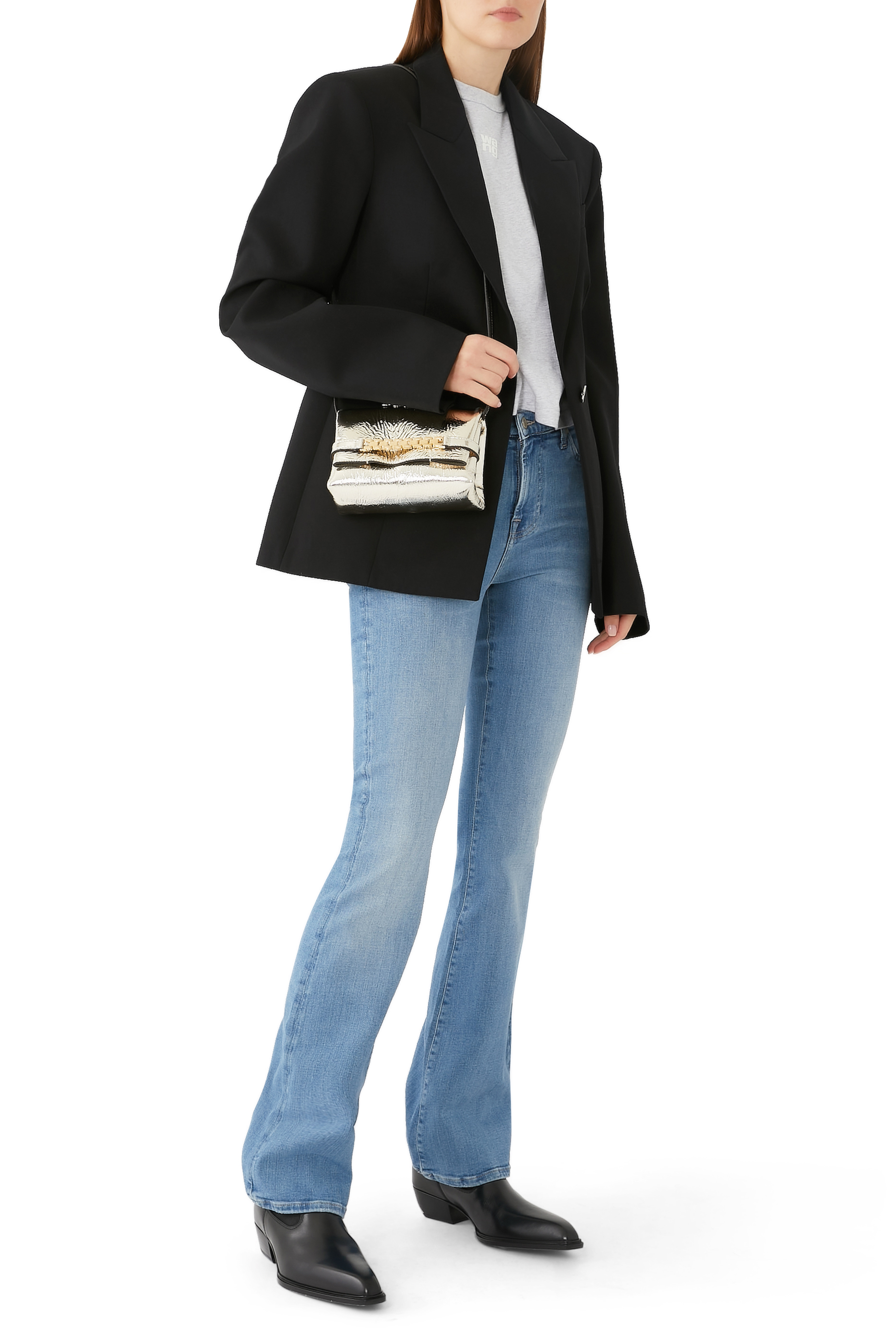 حقيبة صغيرة بسلسلة وحمالة