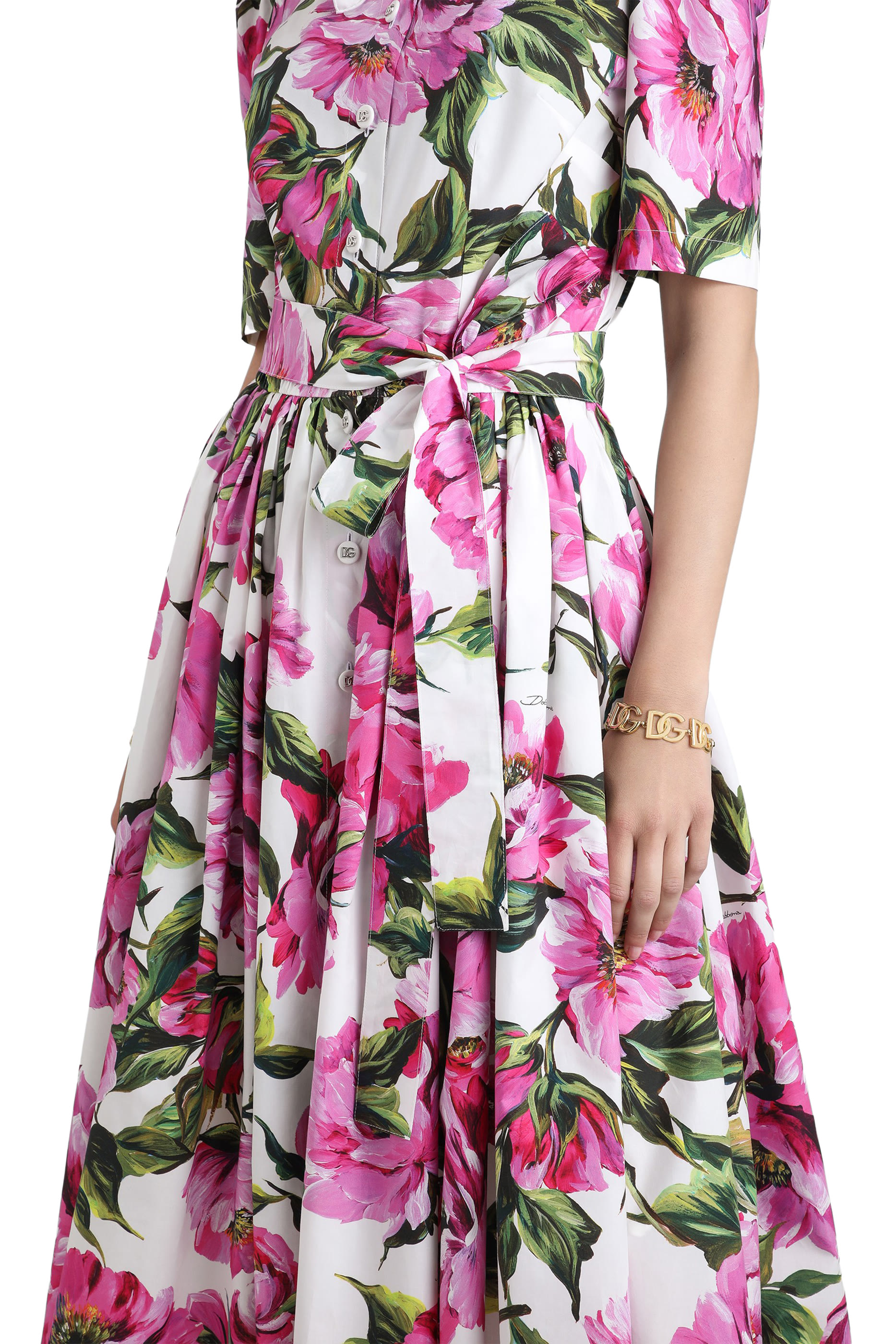 فستان بطبعات زهور