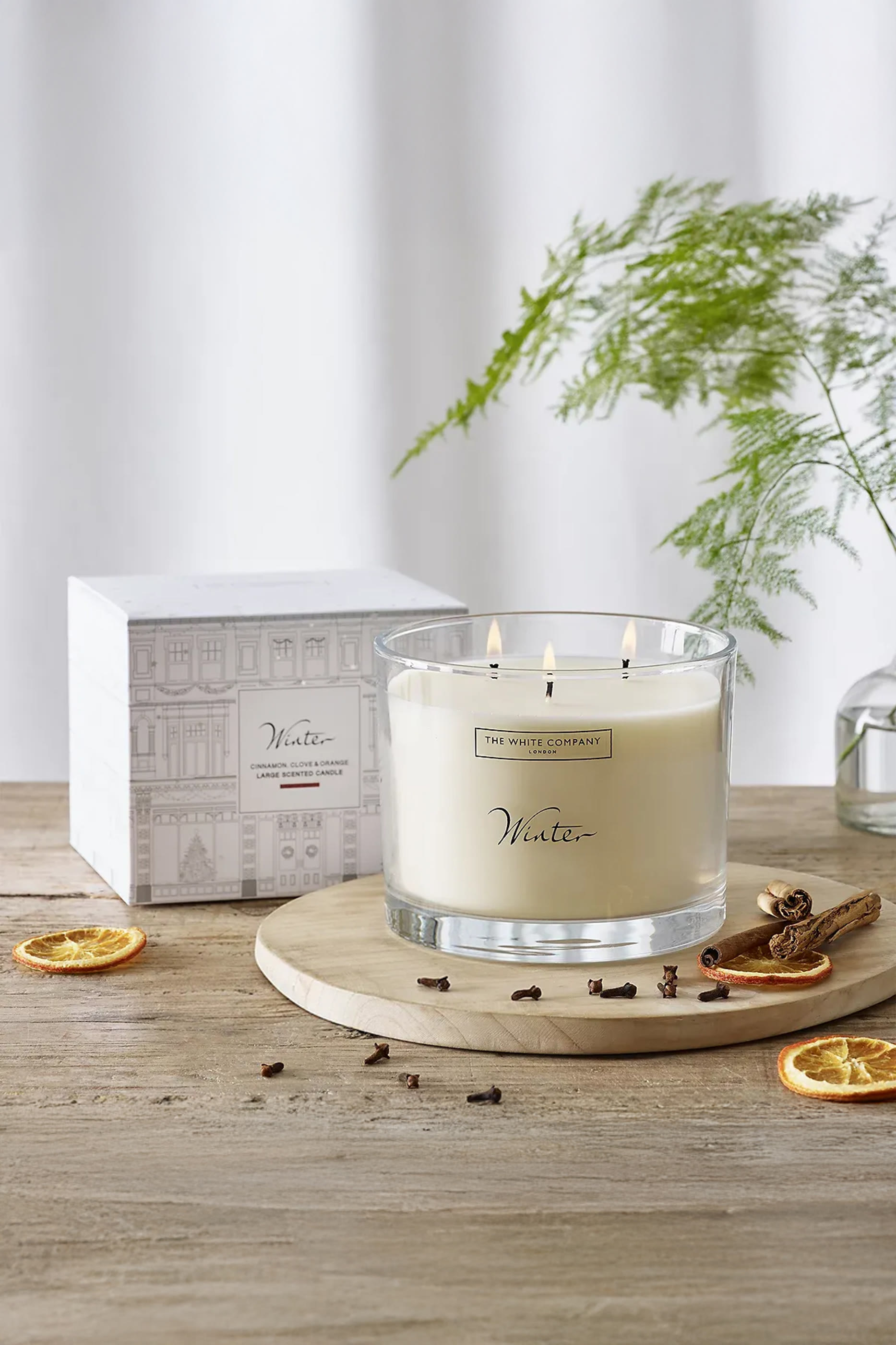 شمعة وينتر كبيرة