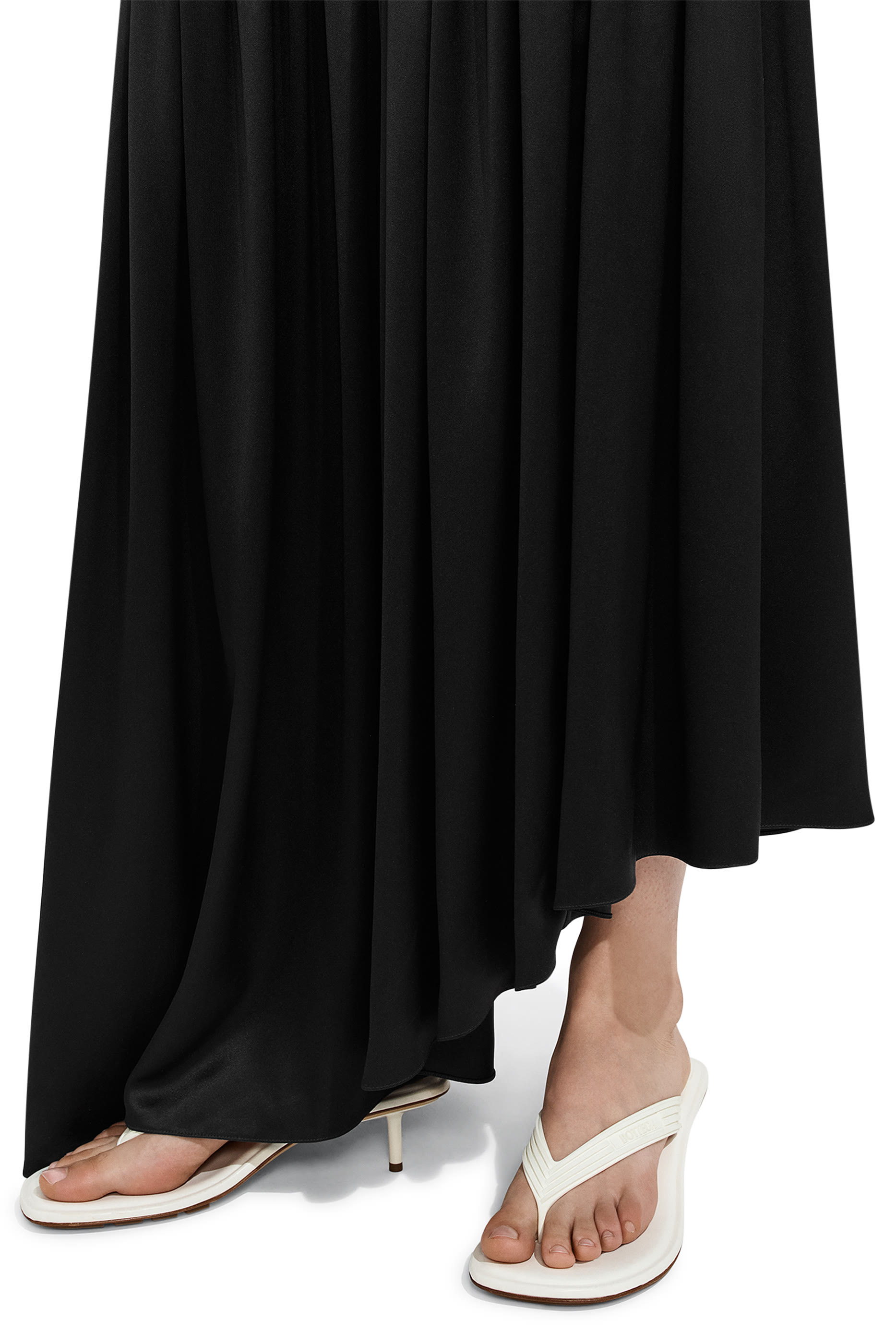 صندل سامبيري 50 بتصميم ثونج