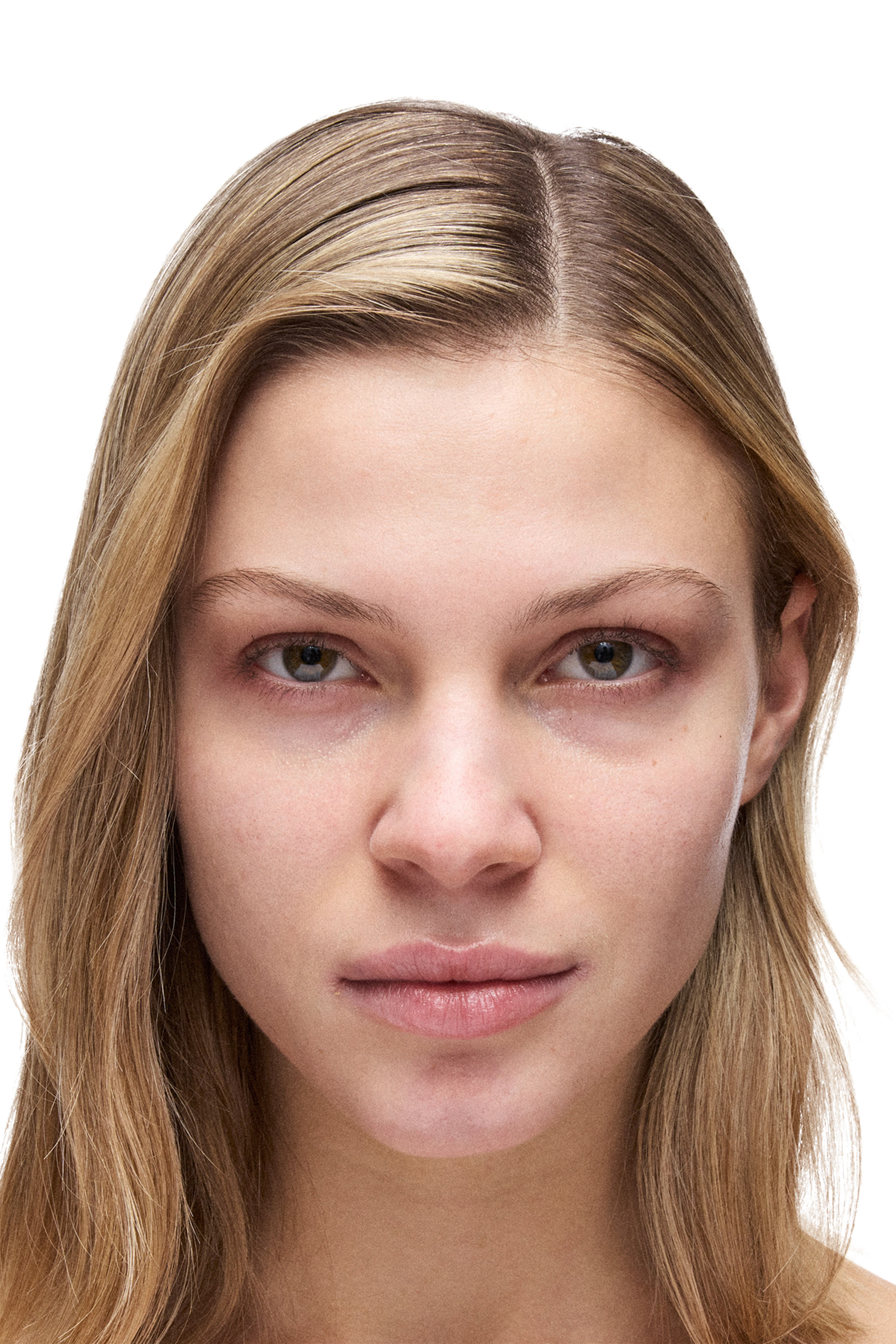 بودرة أساس ستوديو فيكس بلاس