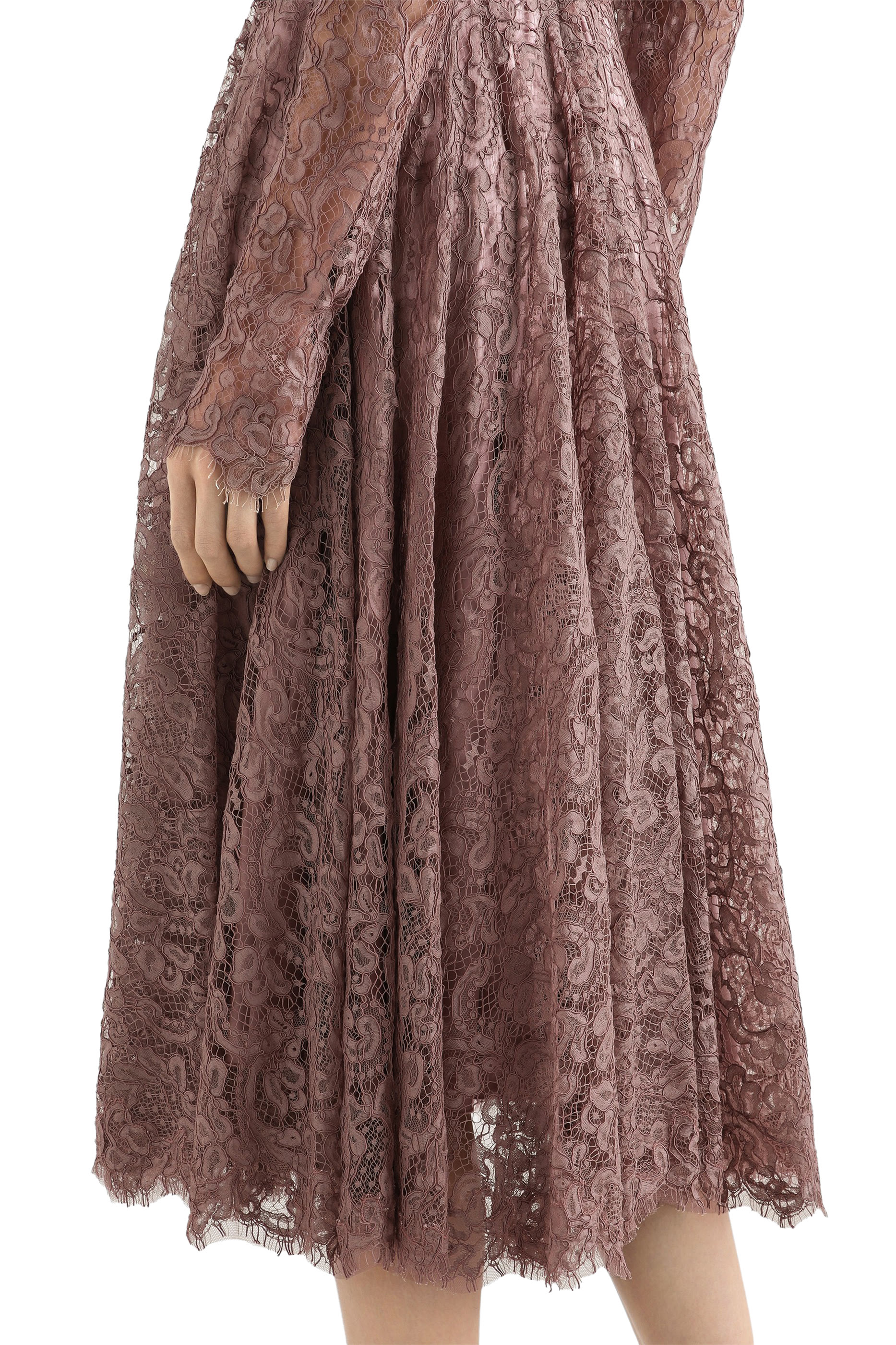 فستان دانتيل شانتيلي لامع