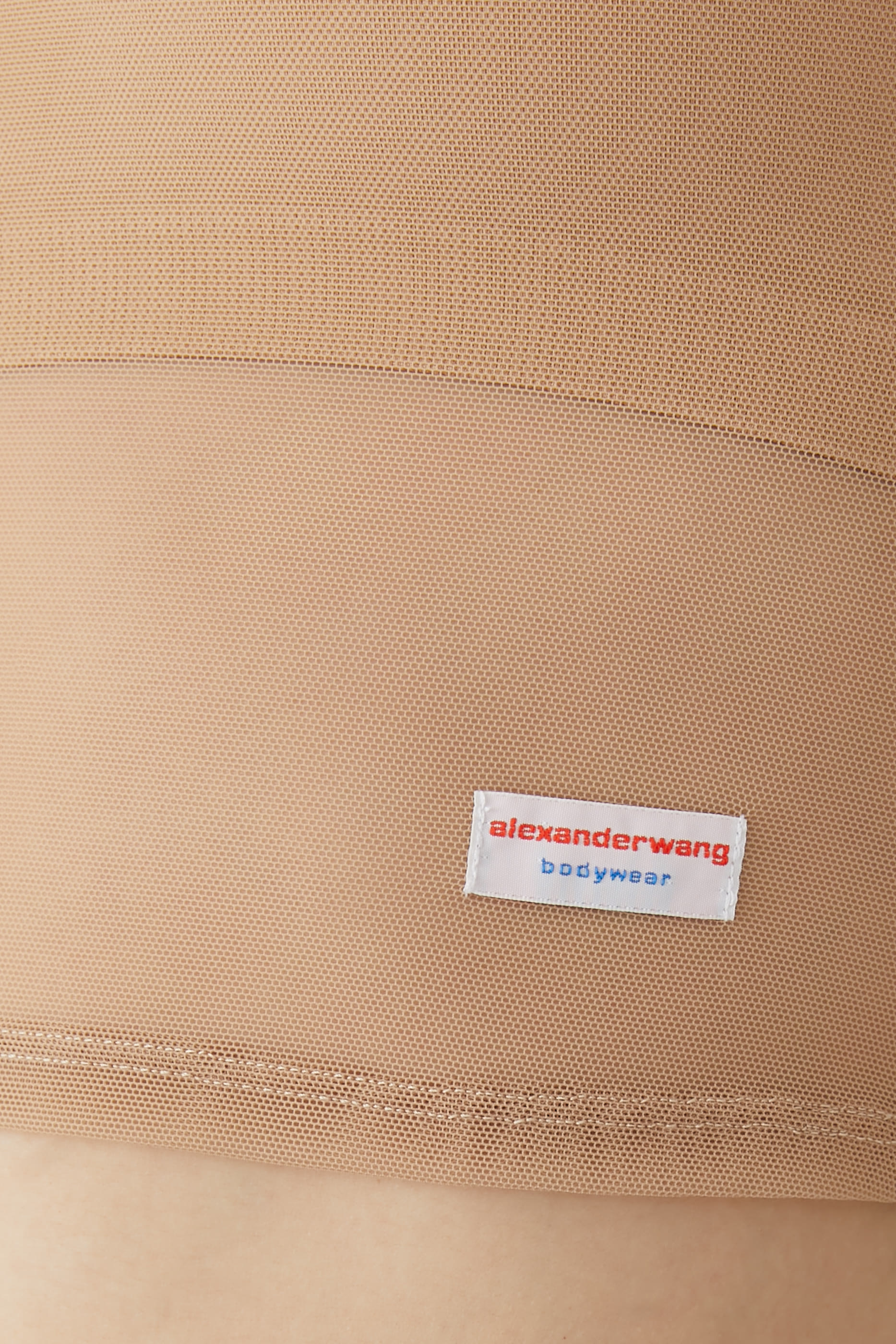 بلوزة بأكمام طويلة قماش شبكي