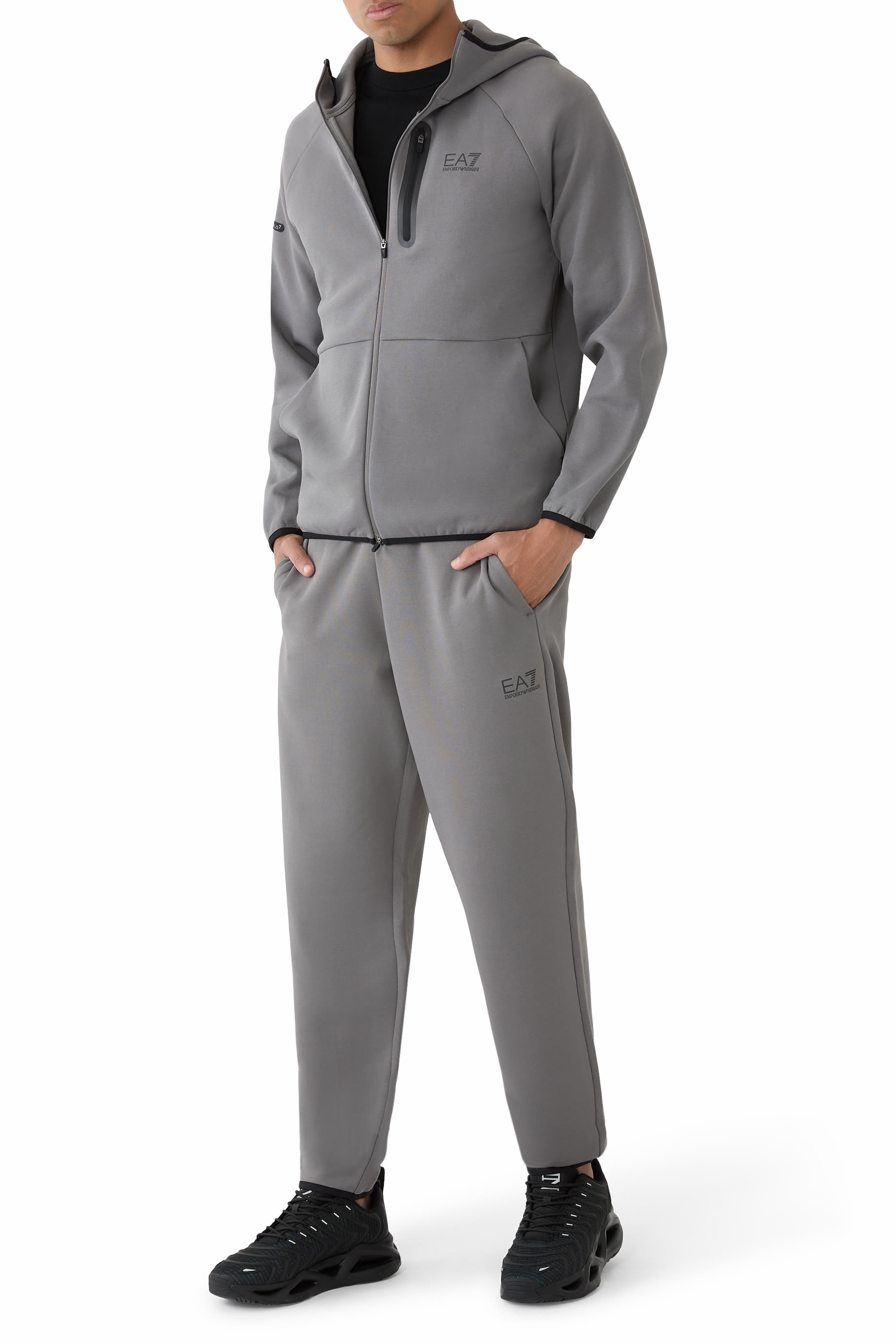 هودي بشعار الماركة