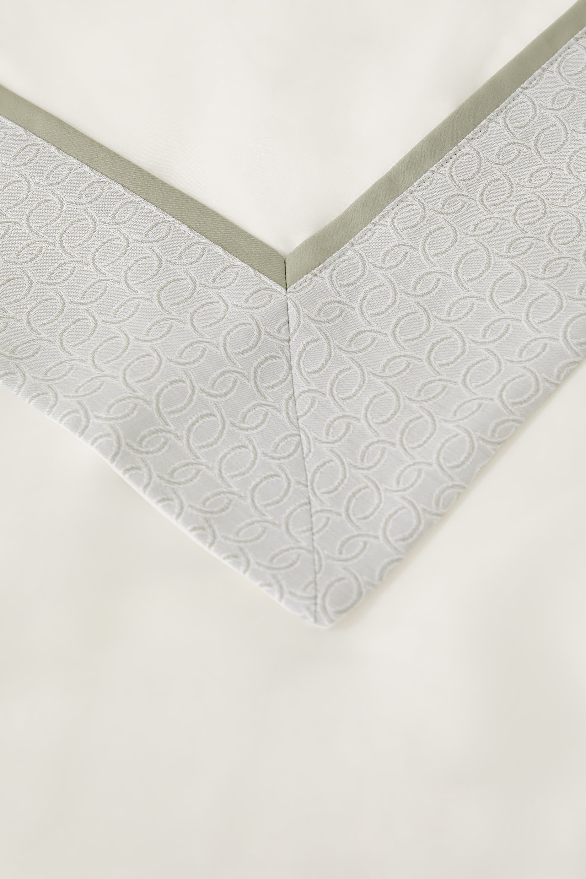 غطاء وسادة بيجو  أكسفورد