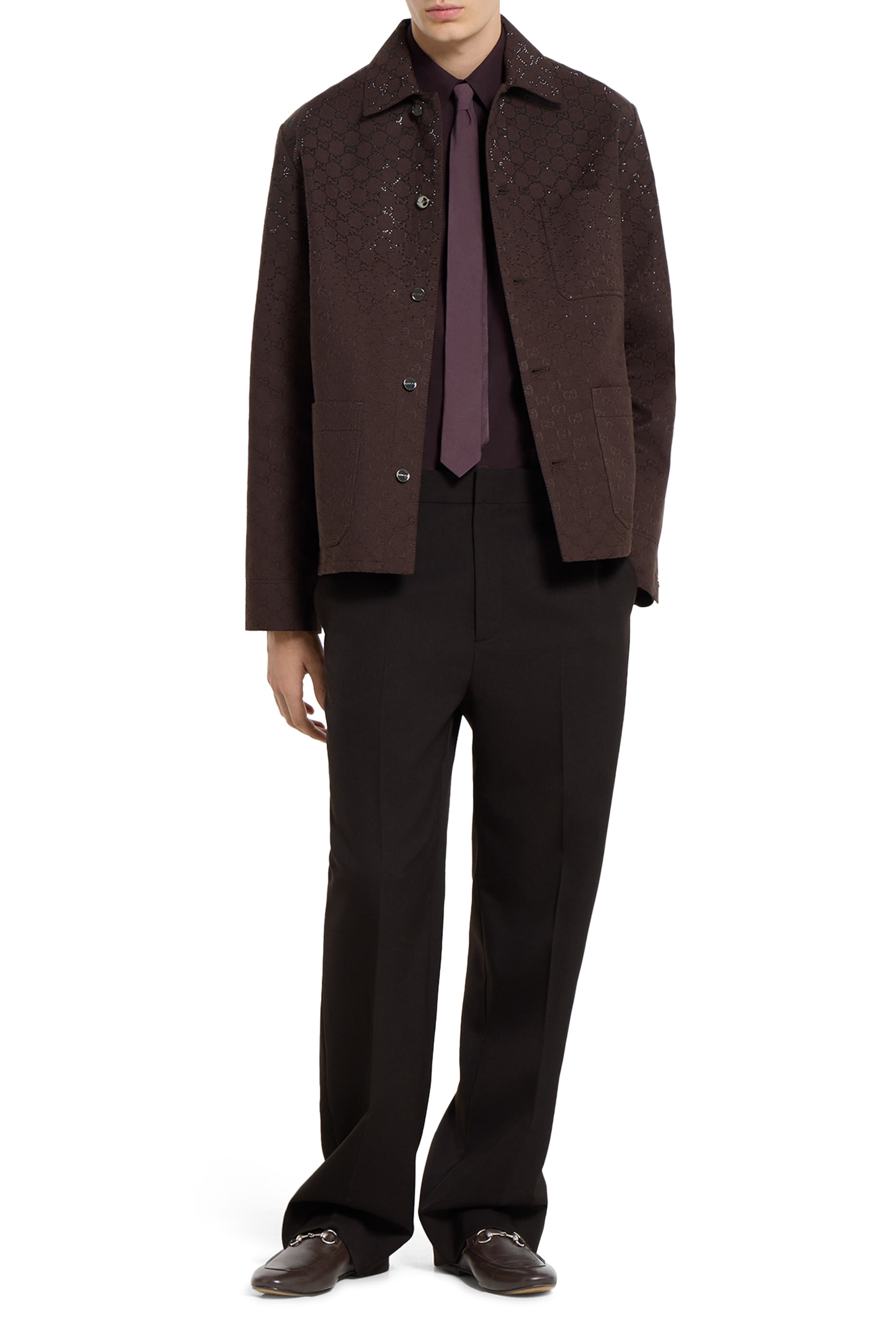 حذاء مفتوح من الخلف بحلية لجام الحصان