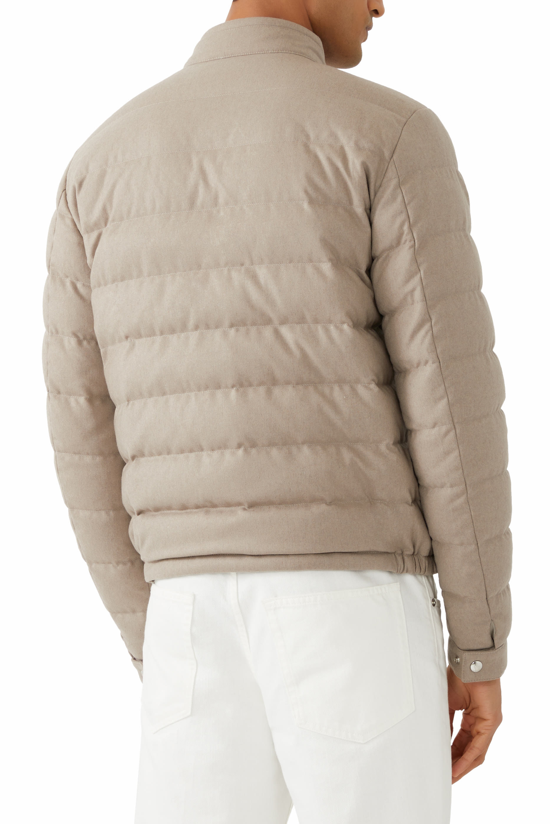 جاكيت أكورس