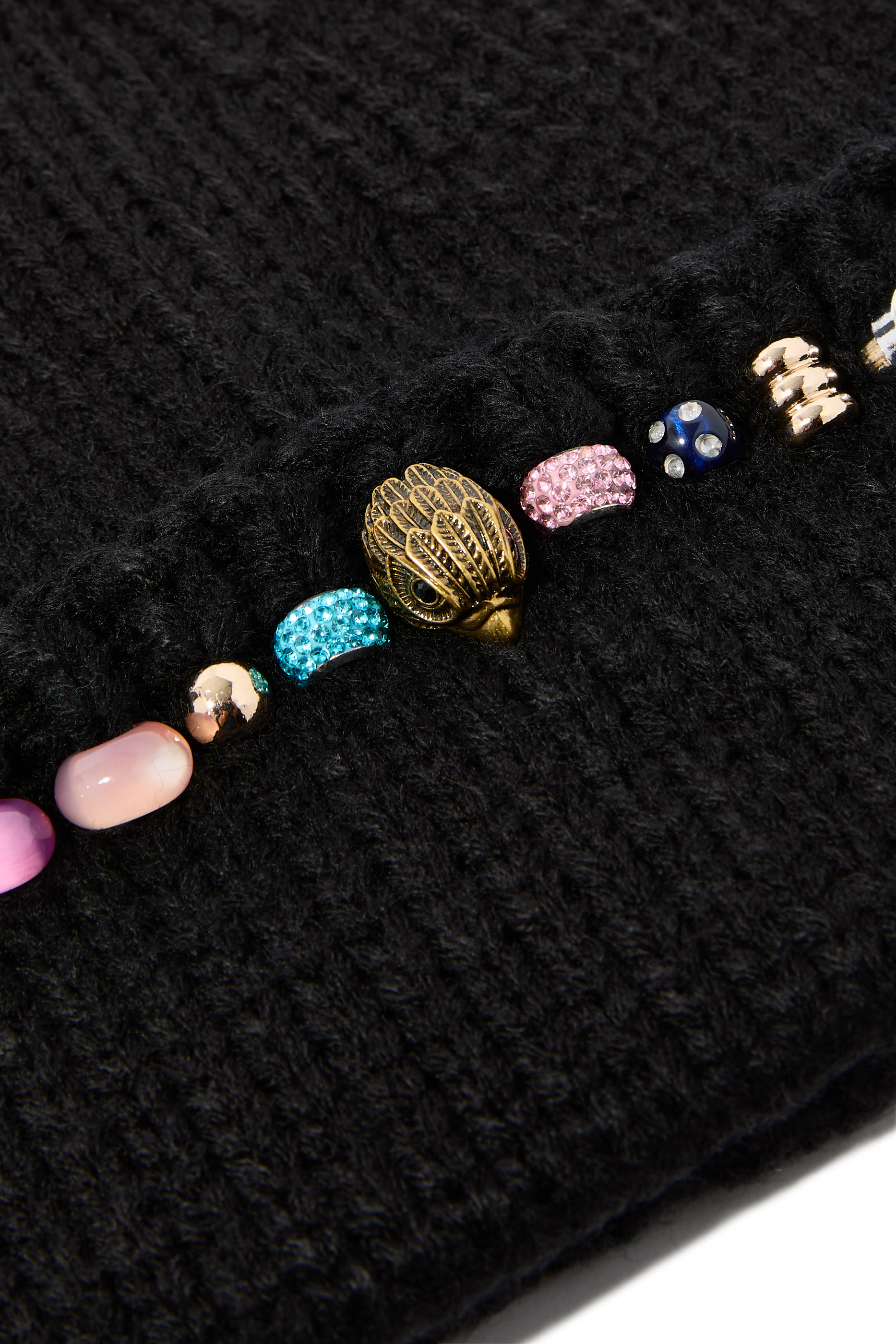 فبعة بيني مزينة بالخرز