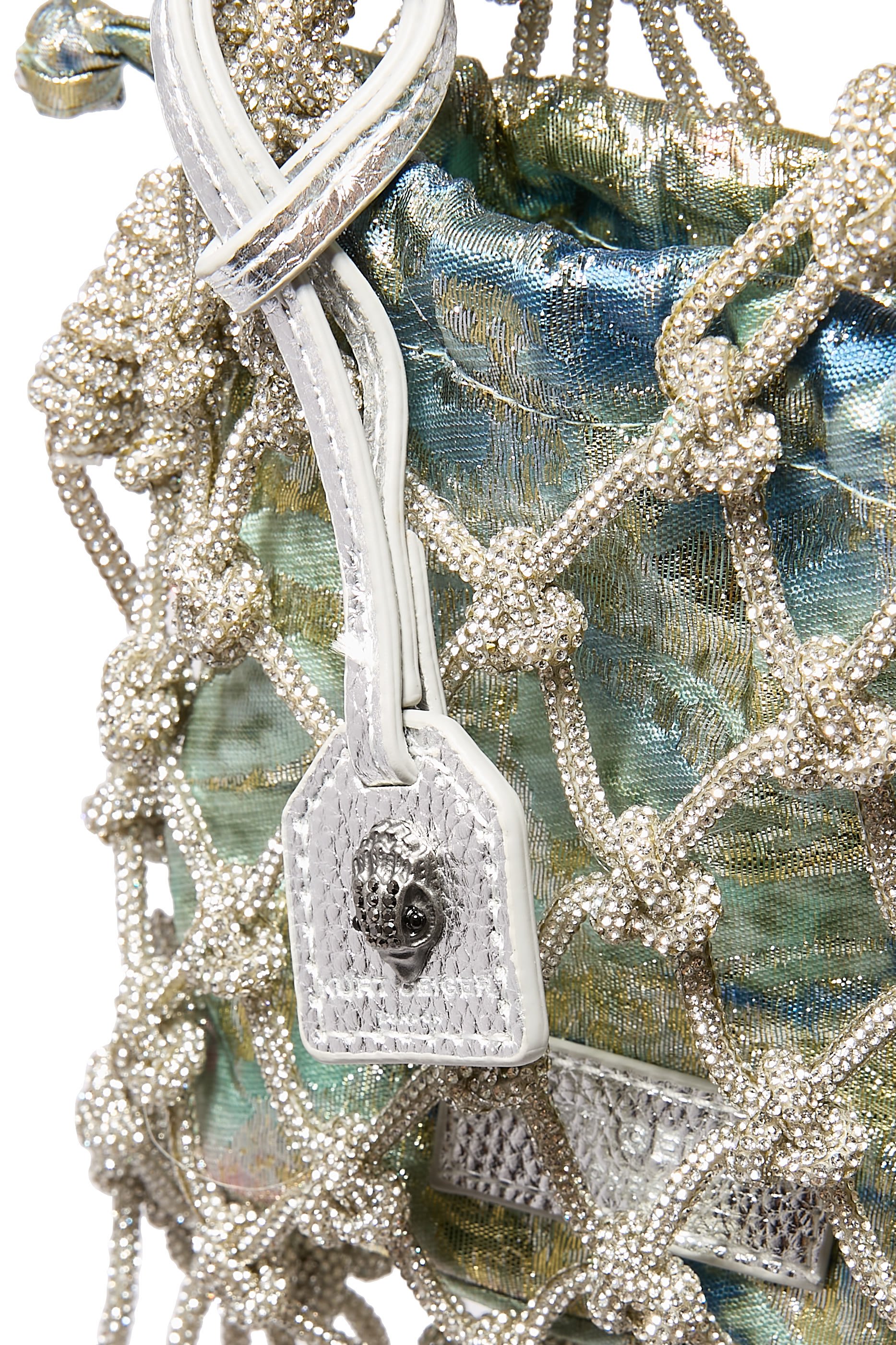 حقيبة صغيرة بكريستال ومكرمية