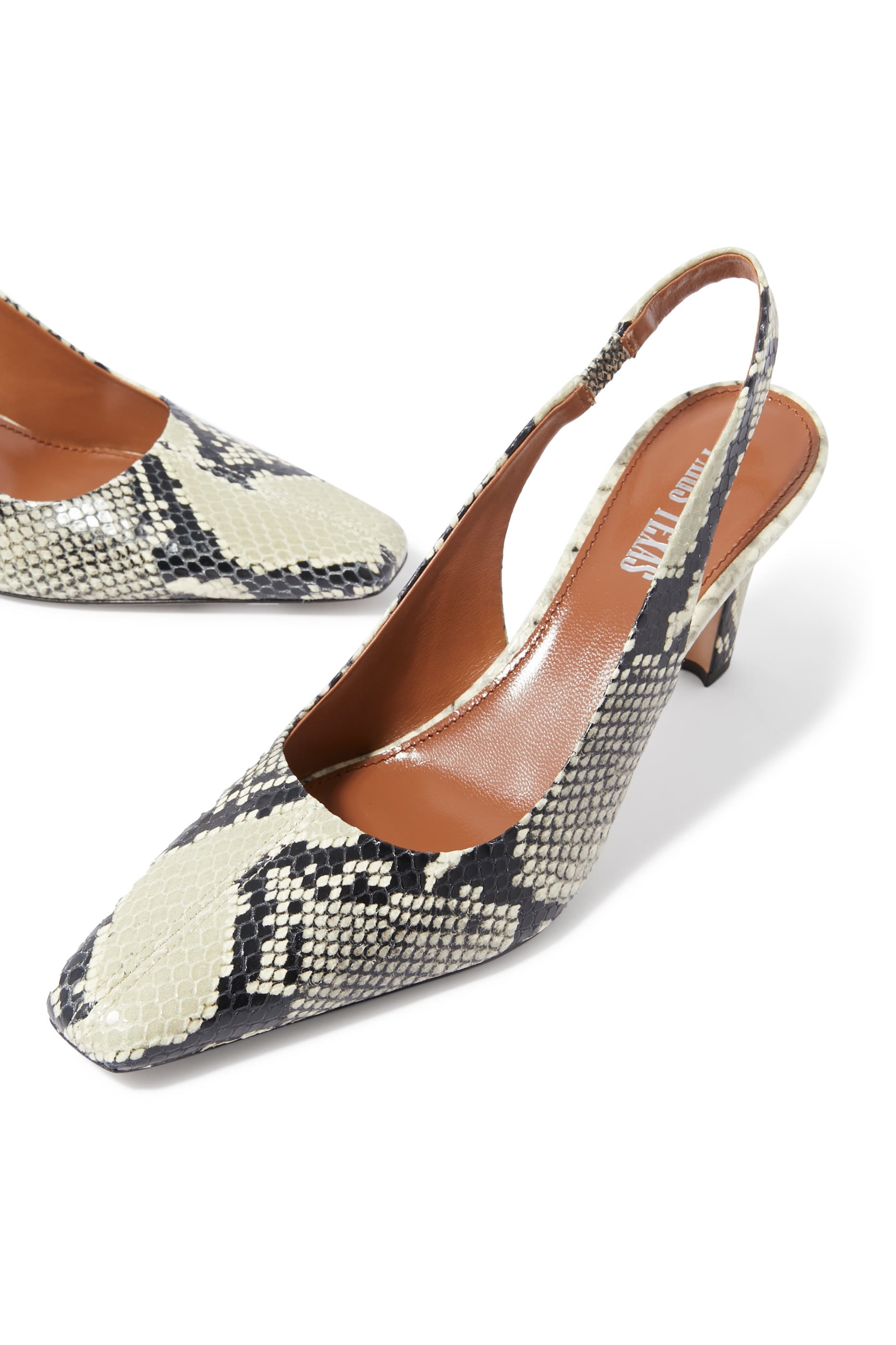 حذاء كلاسيكي بيل بسير خلفي