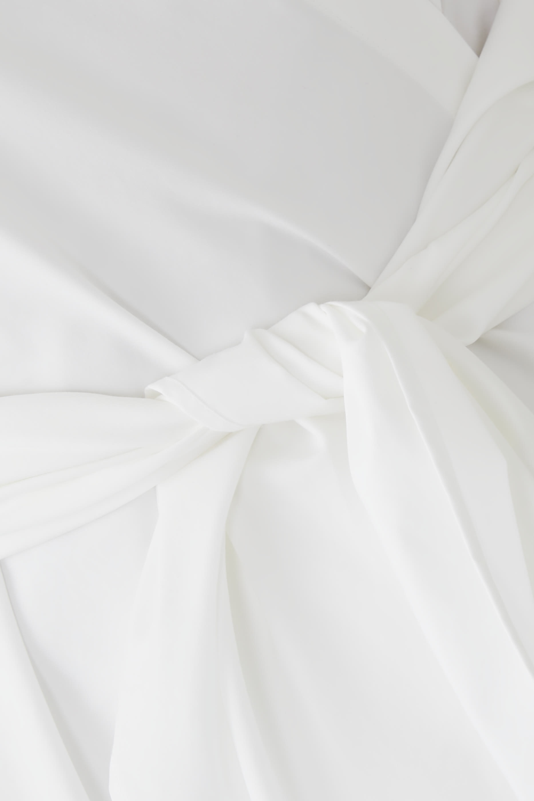 فستان إنفولد