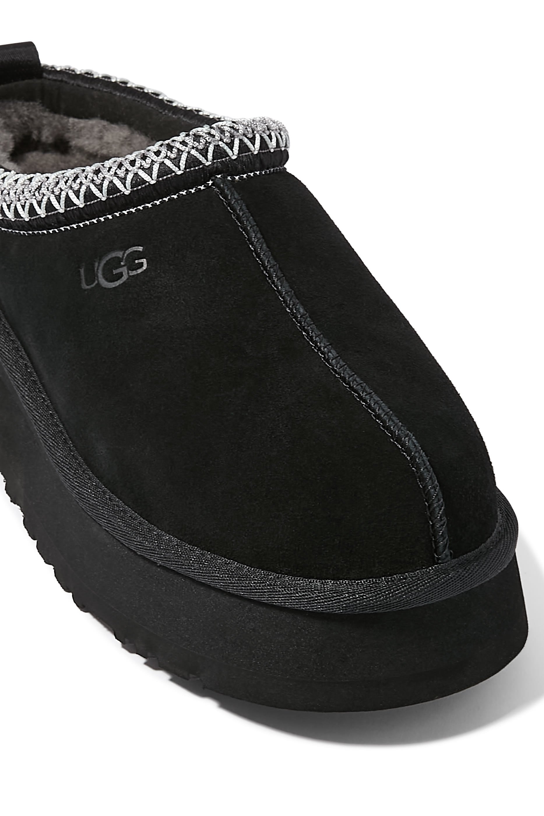 حذاء تاز مفتوح من الخلف II 