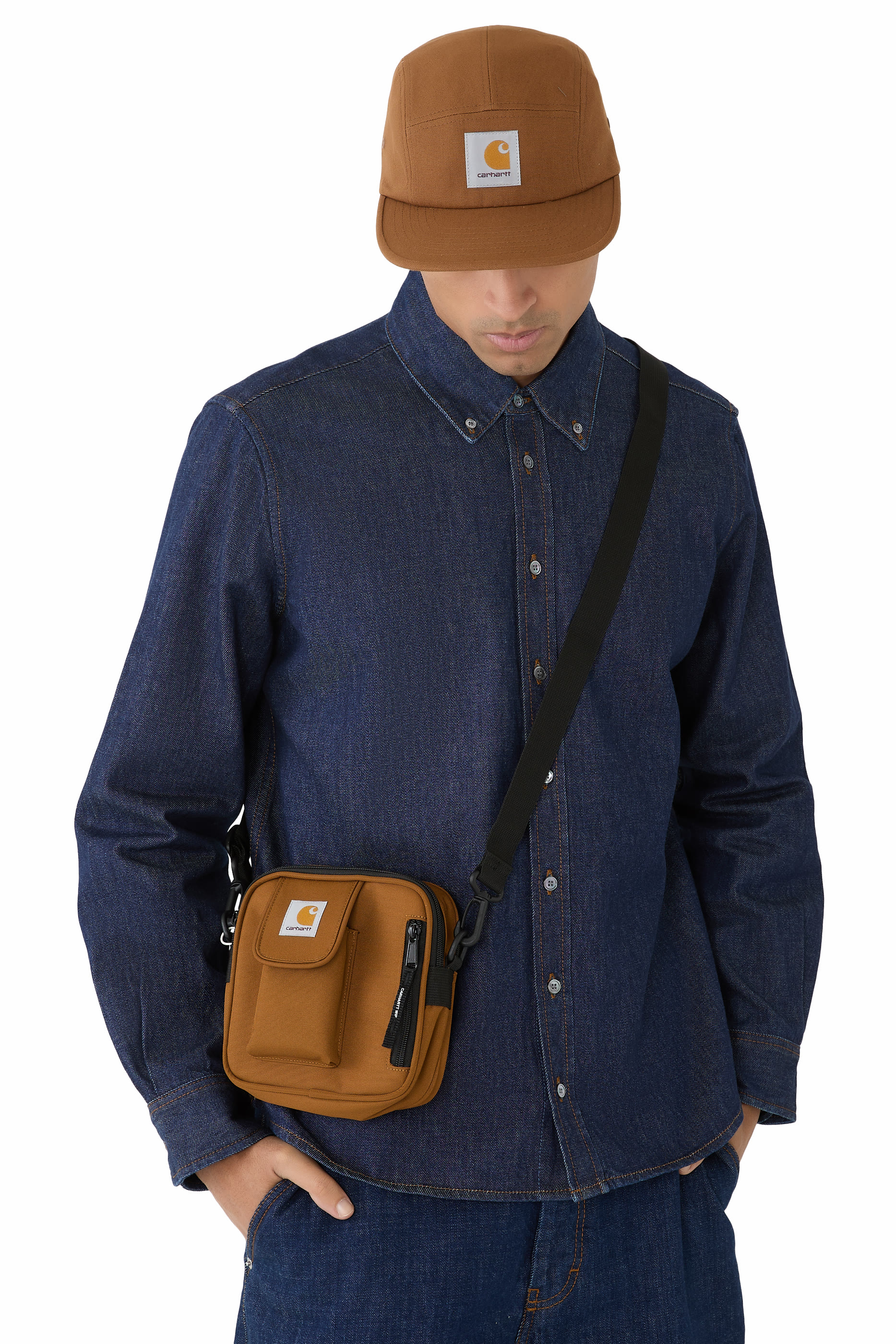 حقيبة ايسنشالز