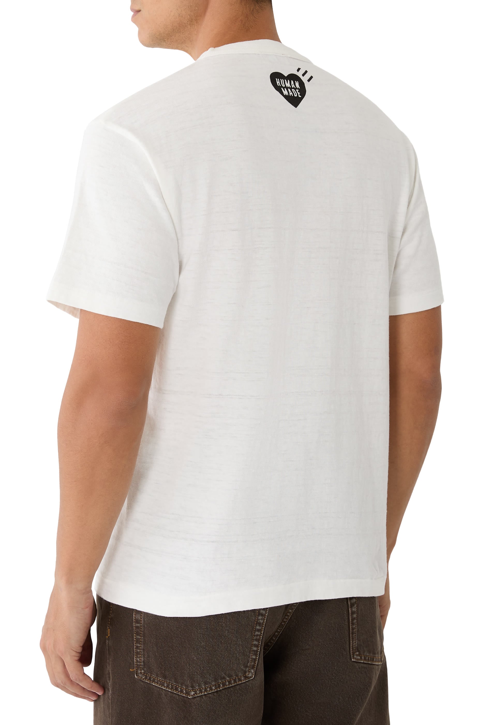 تيشيرت بطبعة شعار الماركة غرافيكية