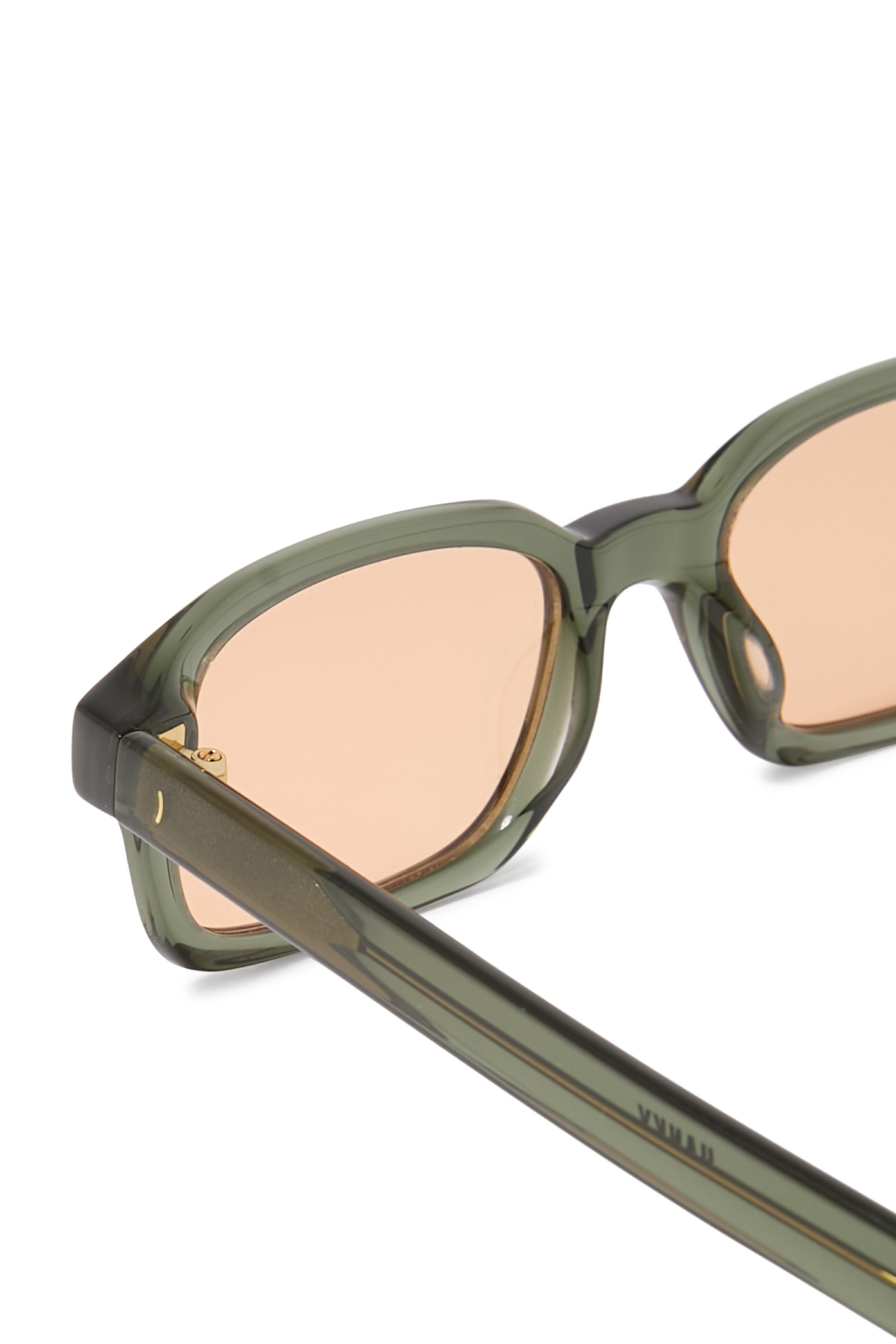 نظارة شمسية هانكي بإطار تصميم مربع