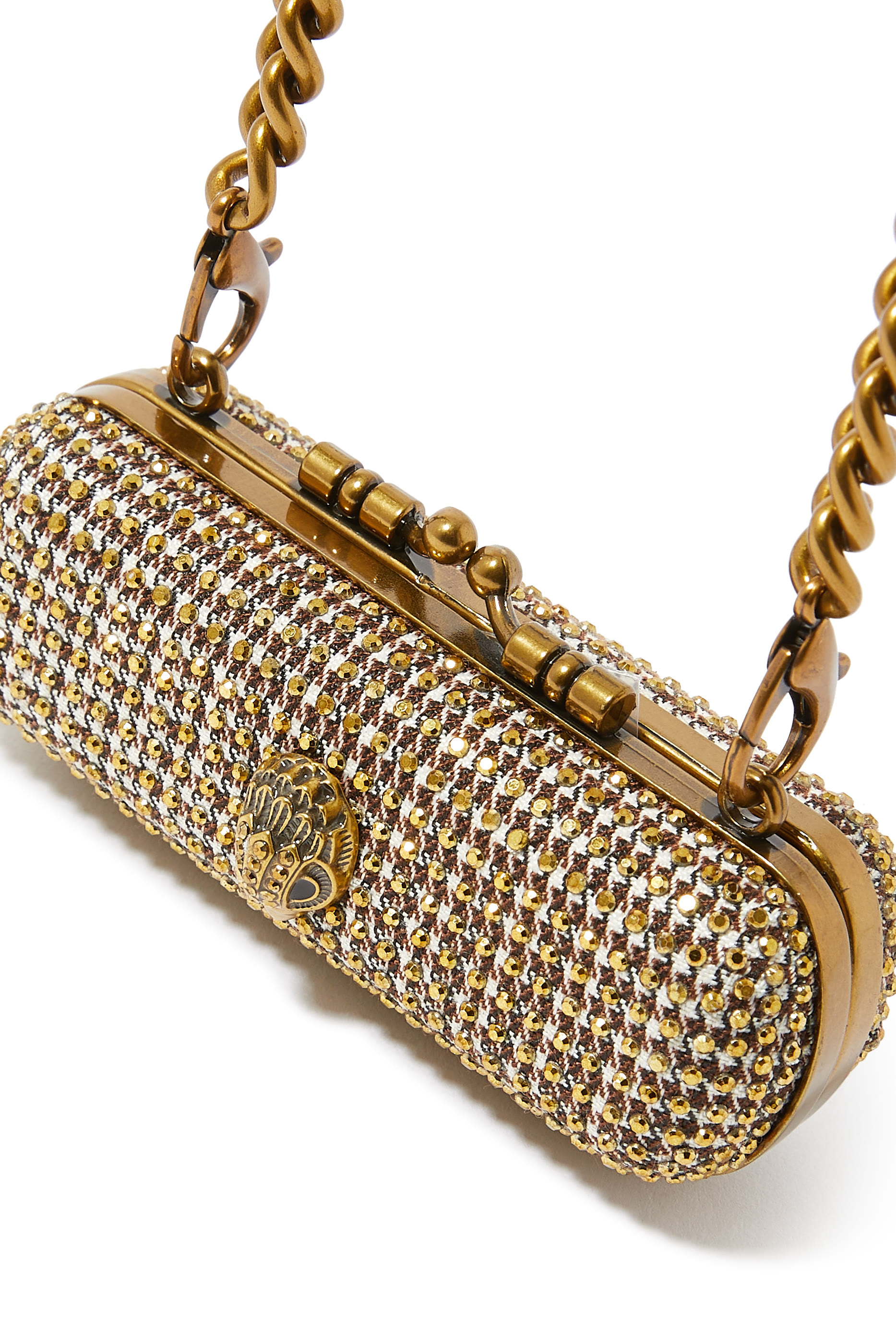 كلاتش بتصميم حافظة أحمر شفاه