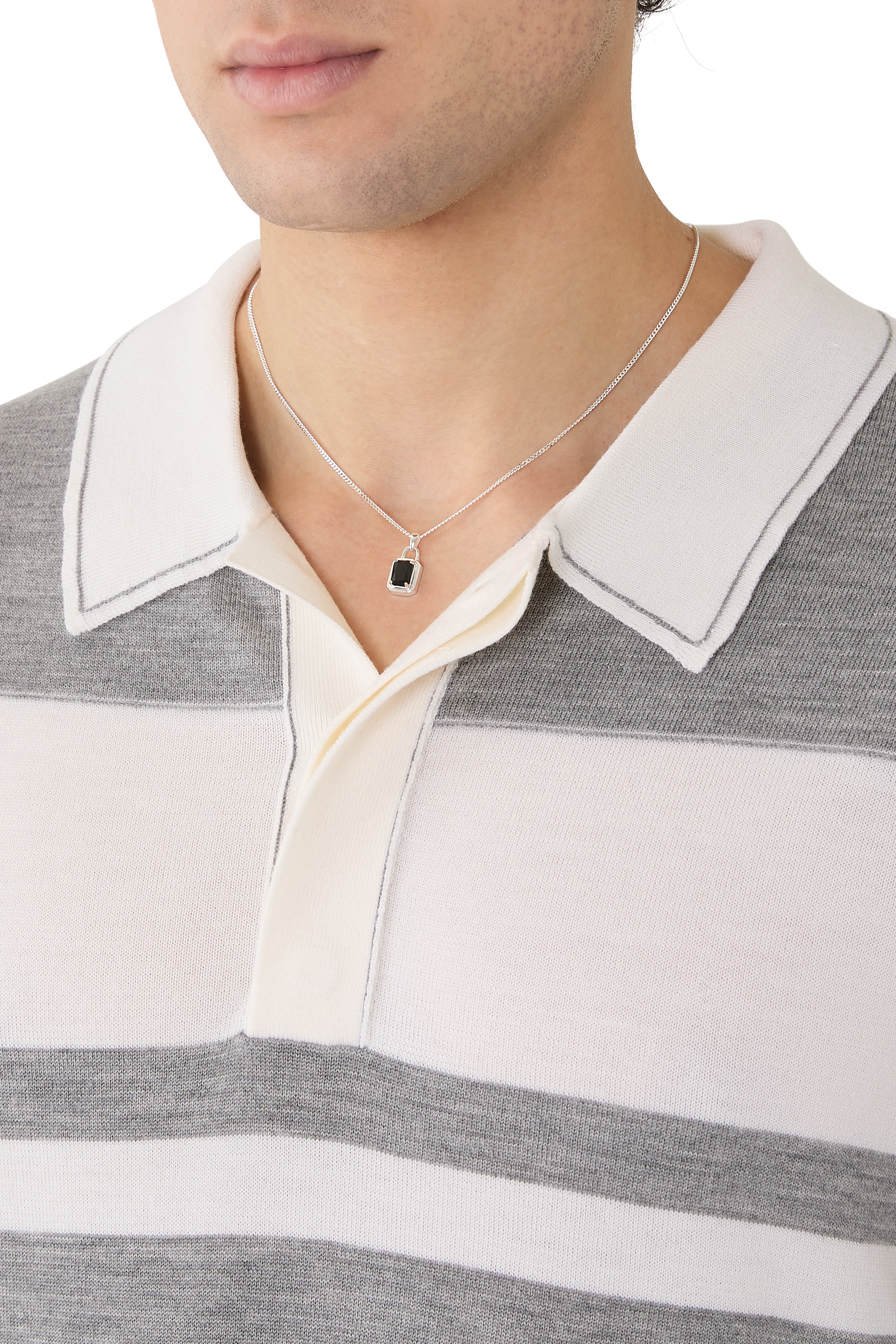 قلادة بدلاية مرصعة بحجر زركونيا سوليتير مقطع بتصميم زمرد 5A