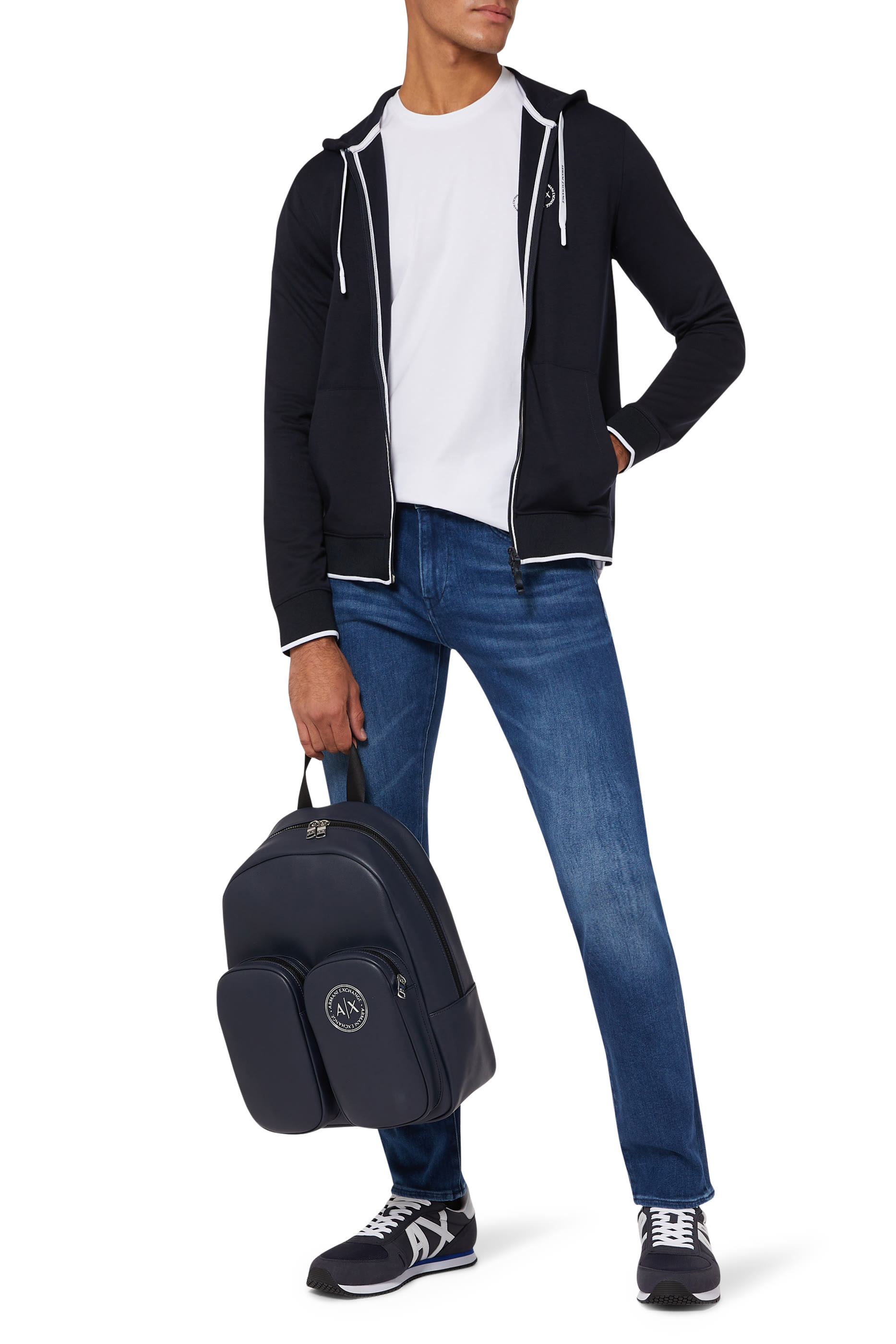 كنزة بغطاء رأس قطن وفيسكوز وشعار الماركة بتصميم دائري