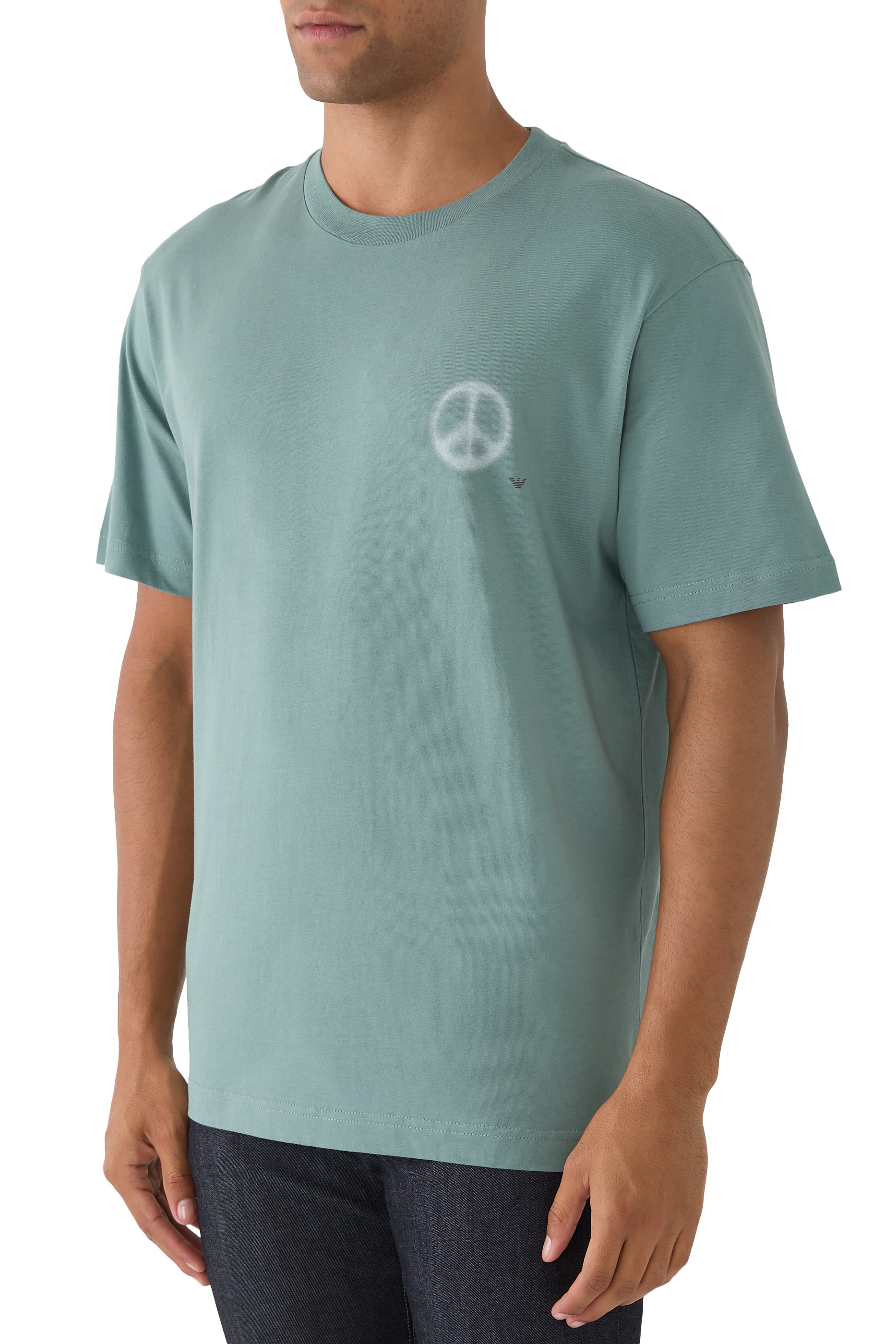 تيشيرت بشعار الماركة قطن