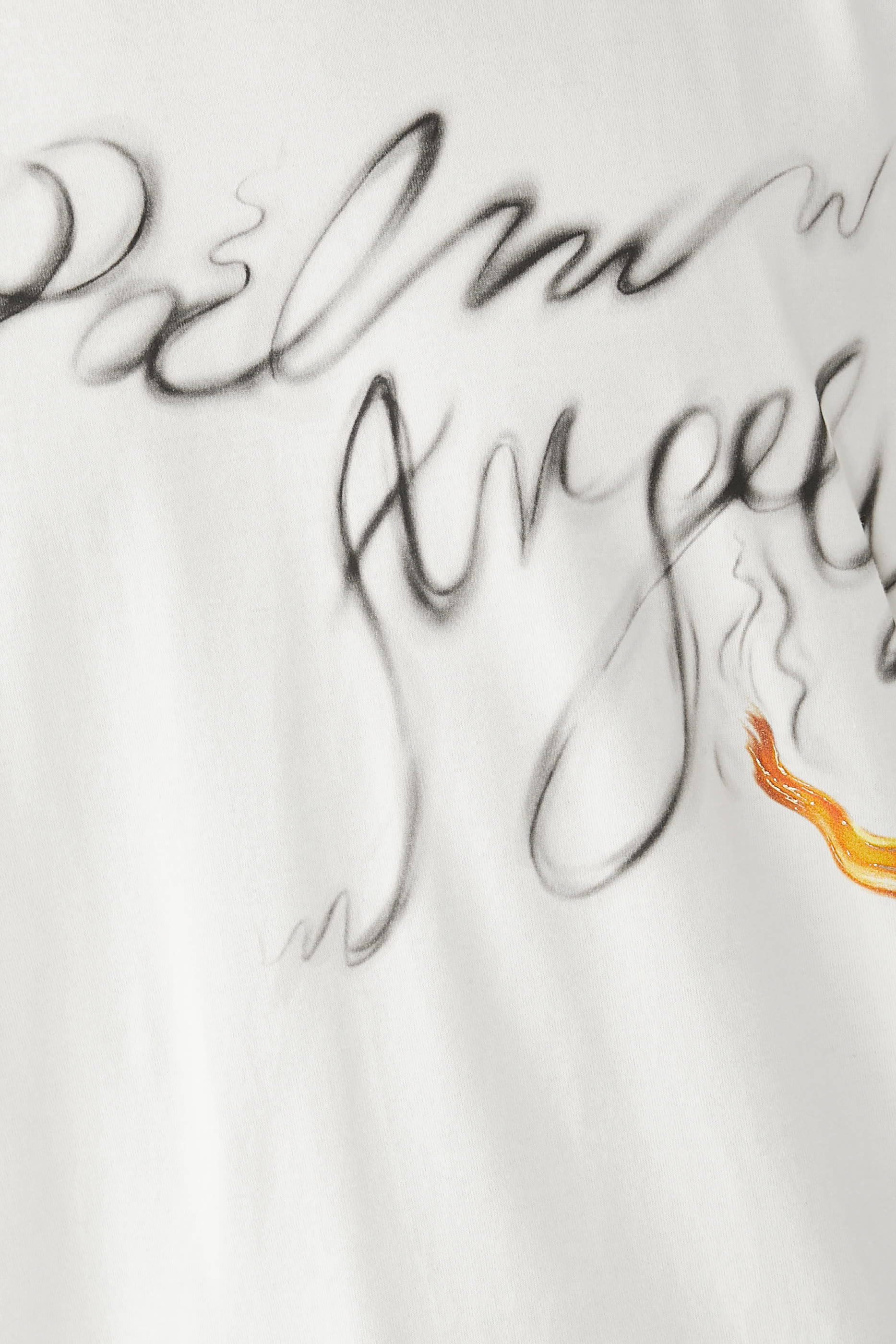 تيشيرت بطبعات دخان