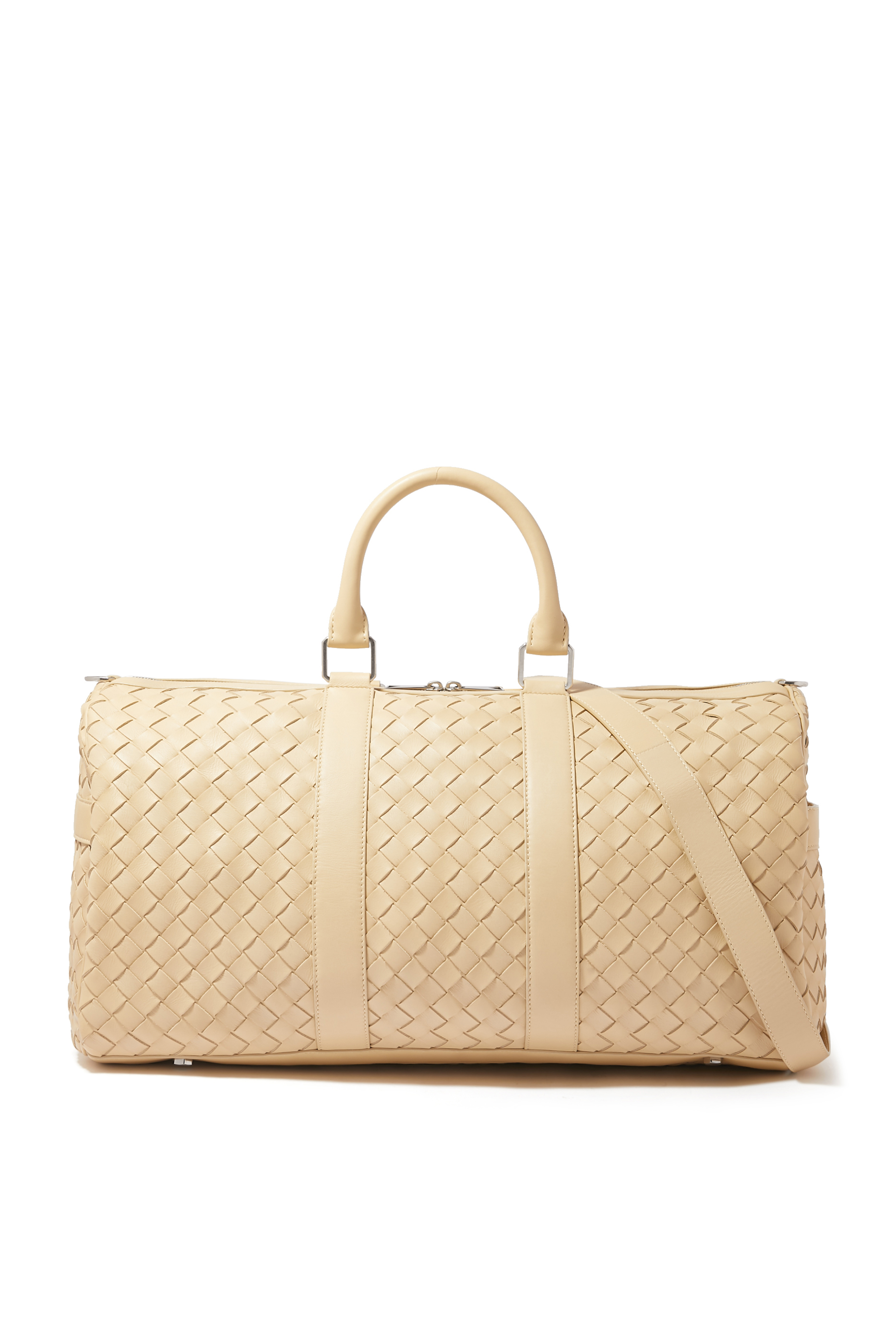 حقيبة دافل بتصميم مجدول