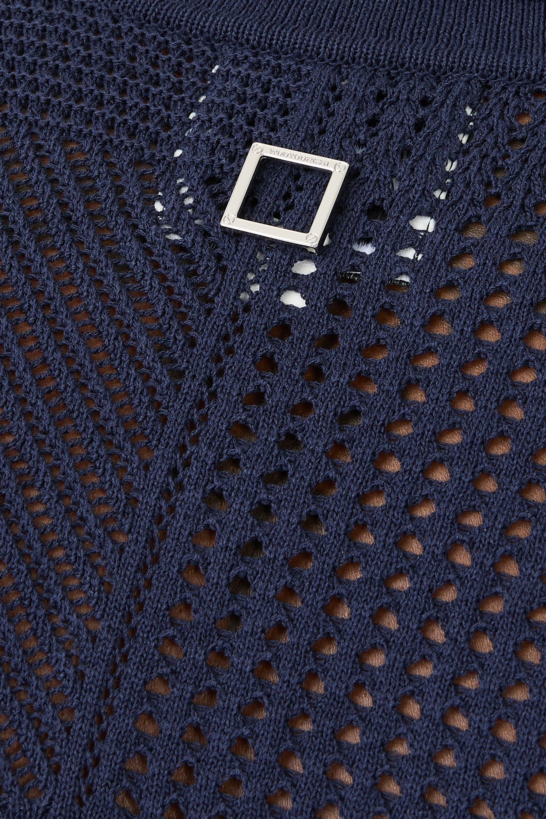 كارديجان بأزرار إغلاق