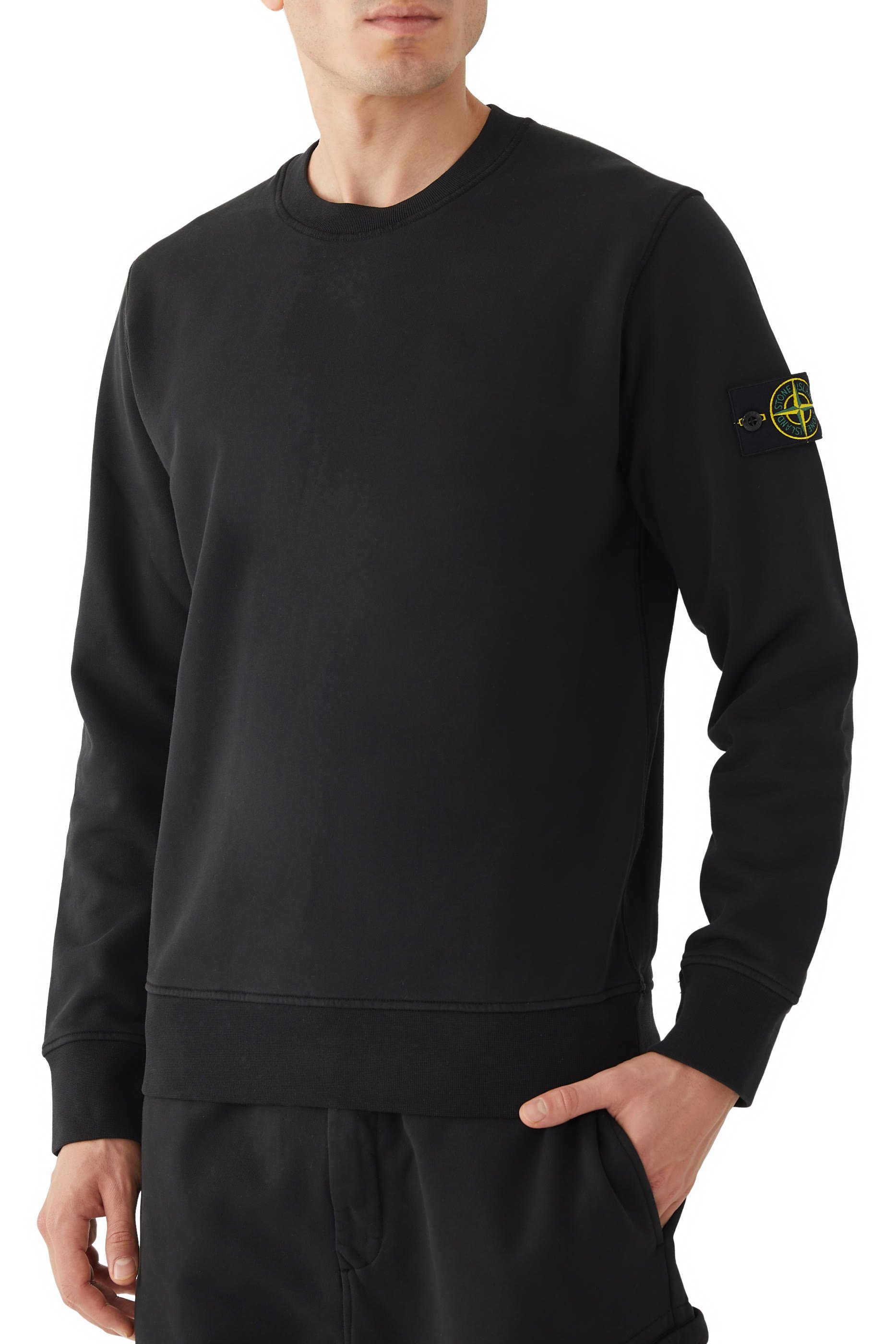 سويت شيرت برقعة شعار الماركة