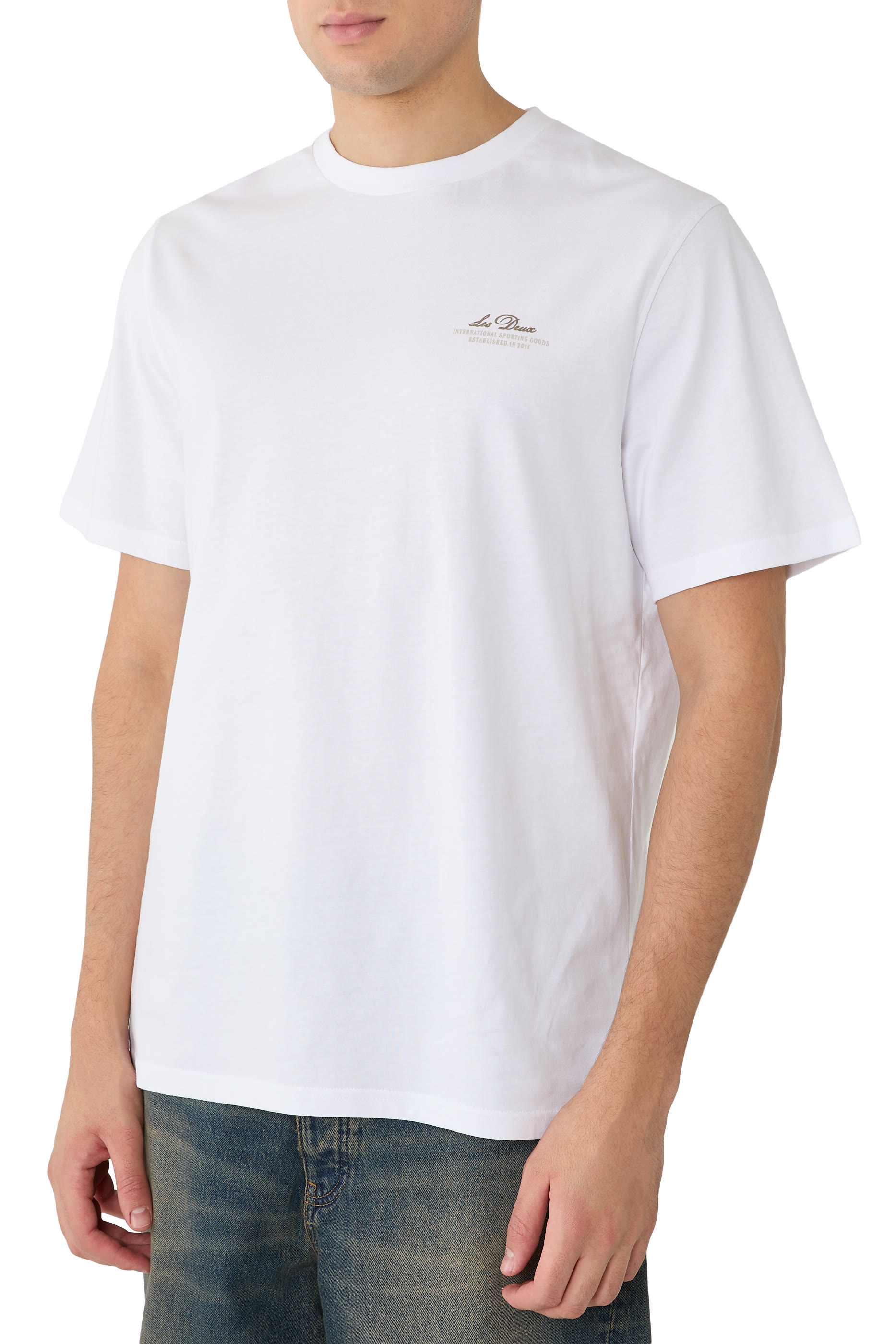 تيشيرت بن بطبعة كرة أرضية