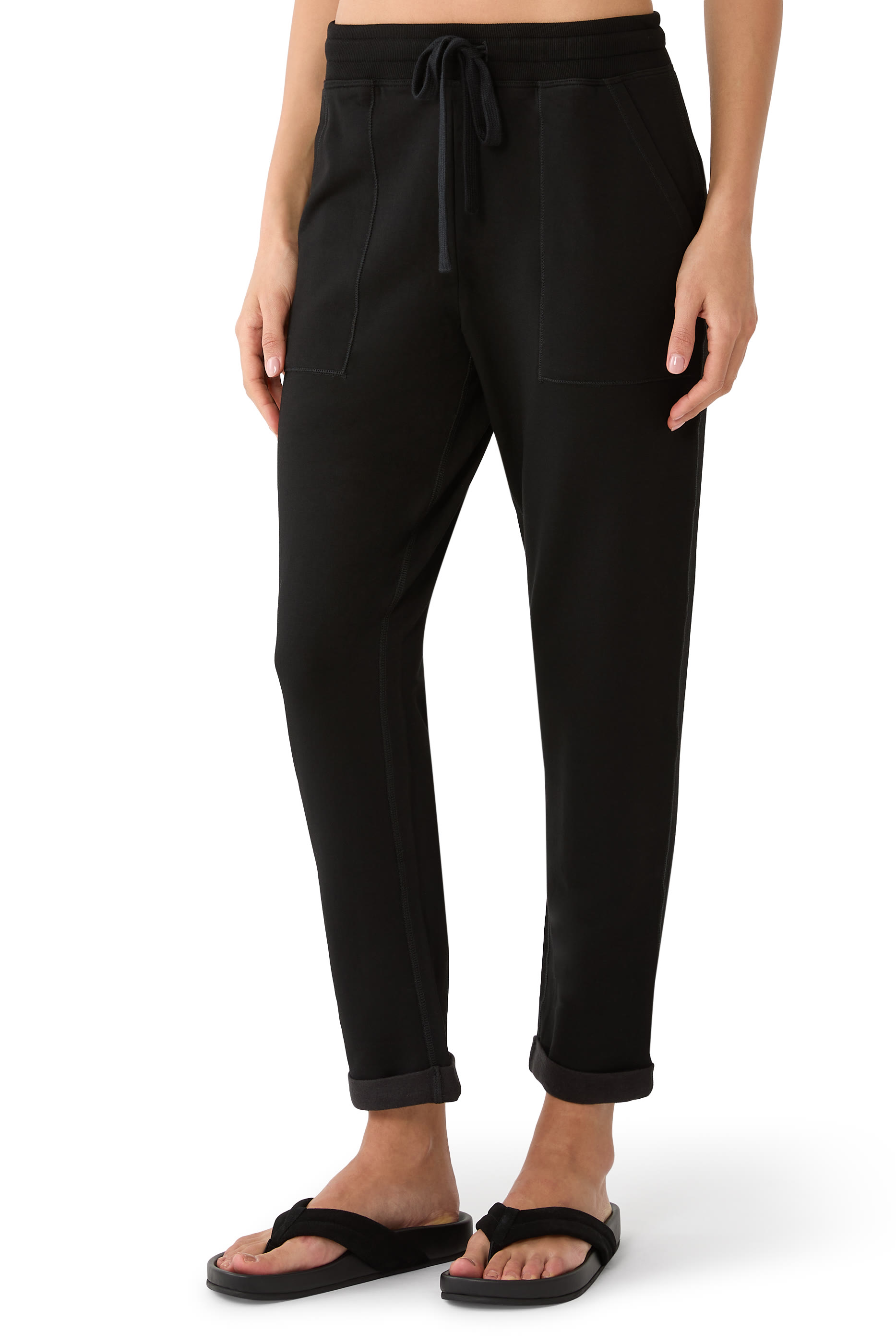 بنطال رياضي بأساور مطوية وطبقة داخلية صوف