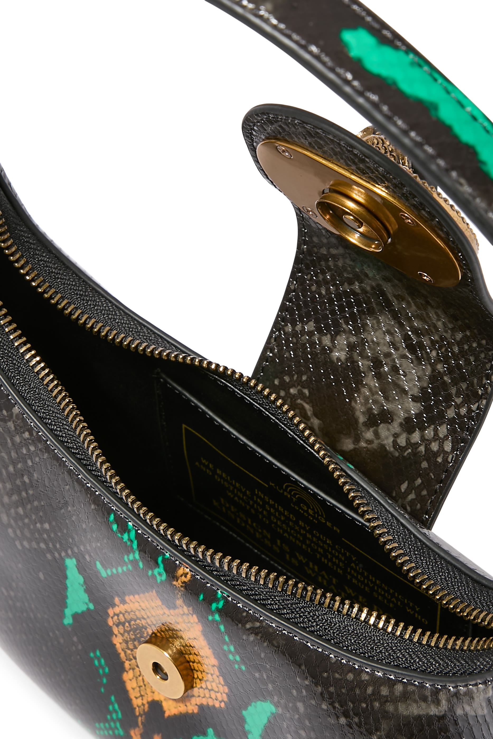 حقيبة هوبو تشيلسي صغيرة