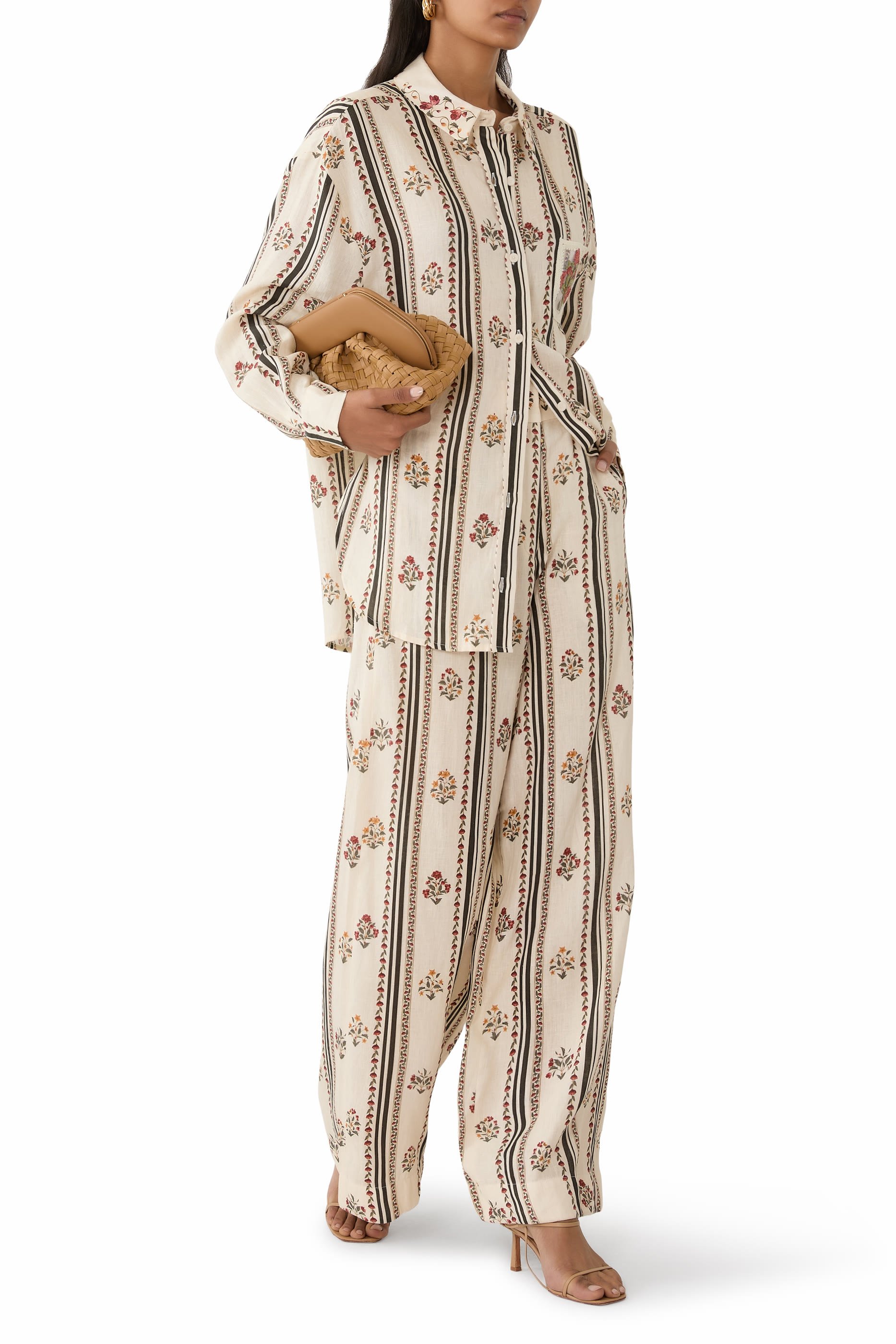 بنطال توتا أنديز