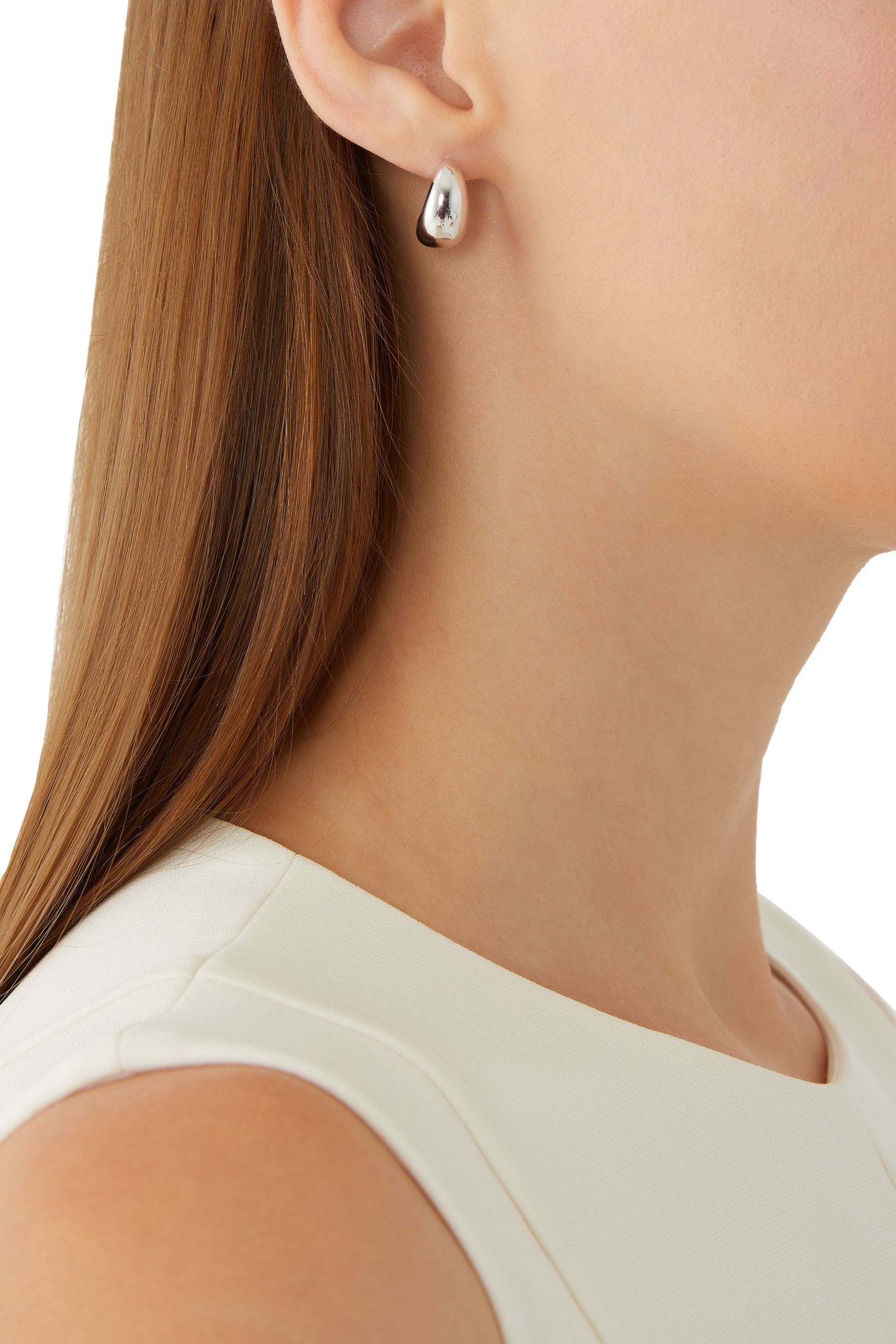 أقراط سافي دائرية صغيرة بتصميم مقوس