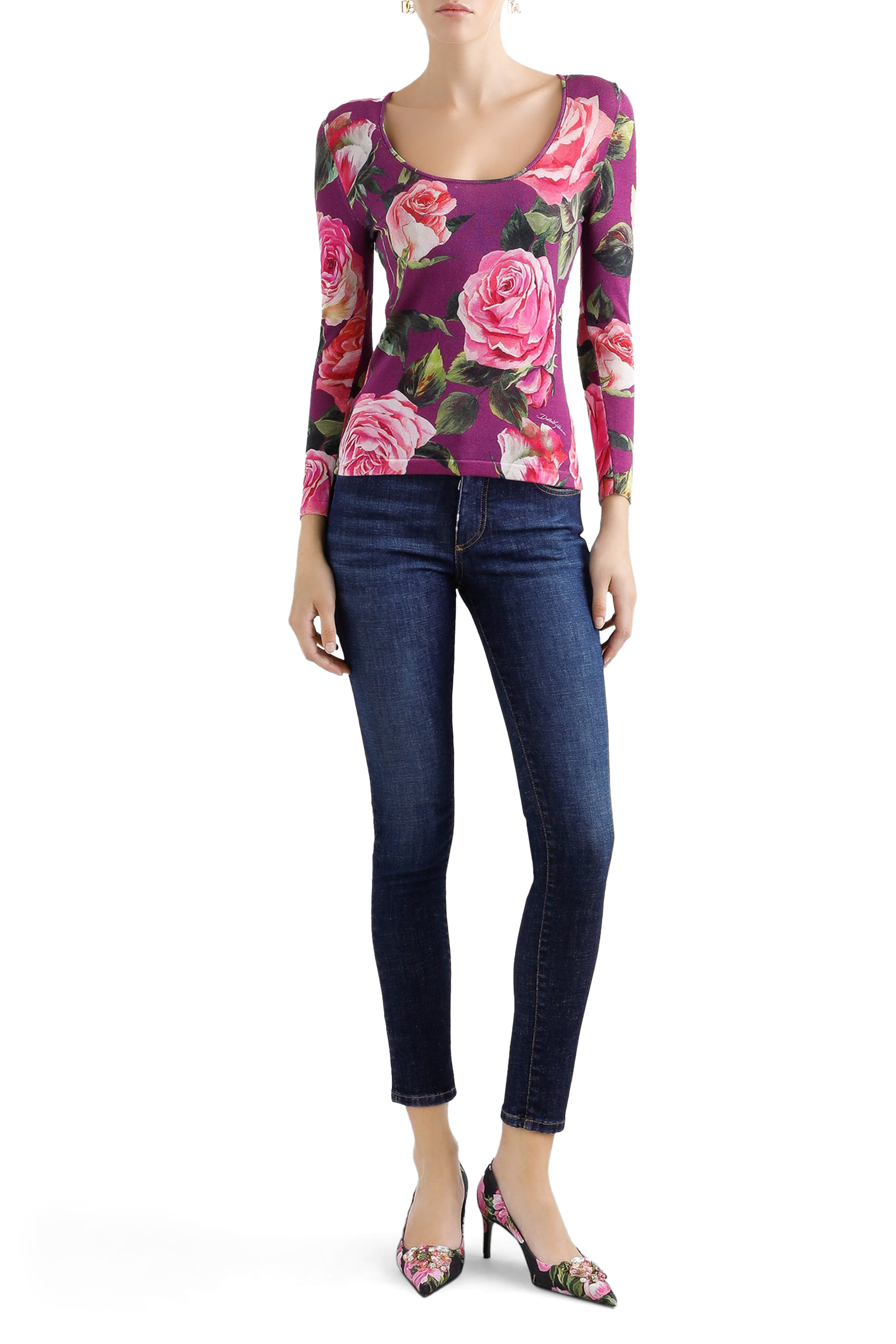 بلوزة بطبعات زهور