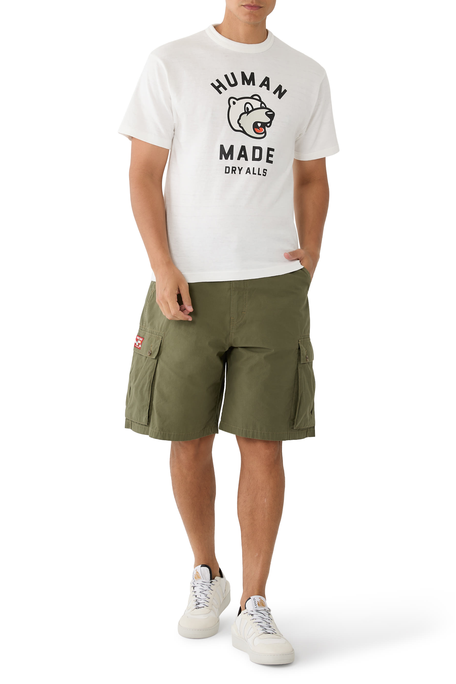 تيشيرت بطبعة شعار الماركة غرافيكية