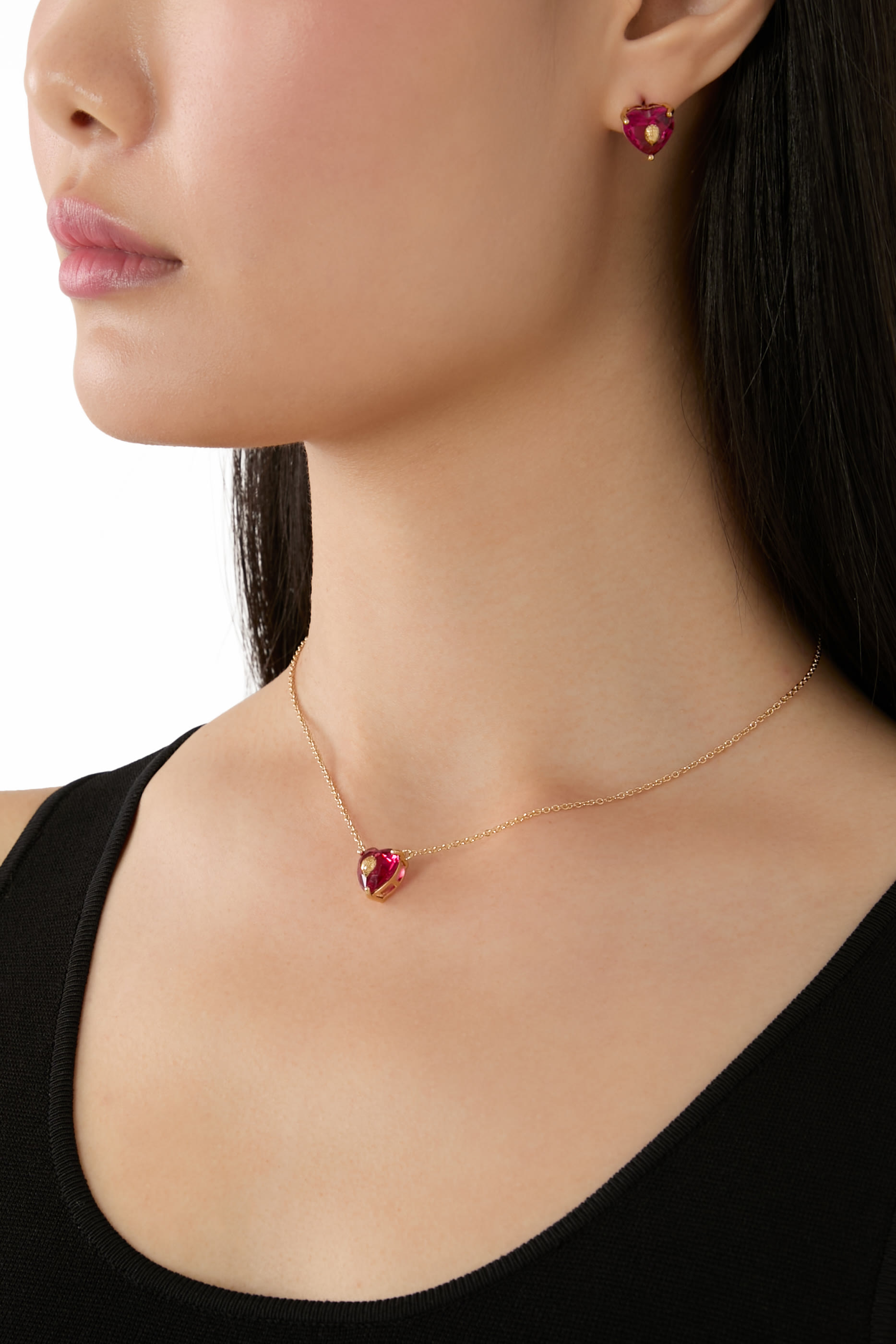 قلادة بدلاية بتصميم قلب مرصعة بالكريستال