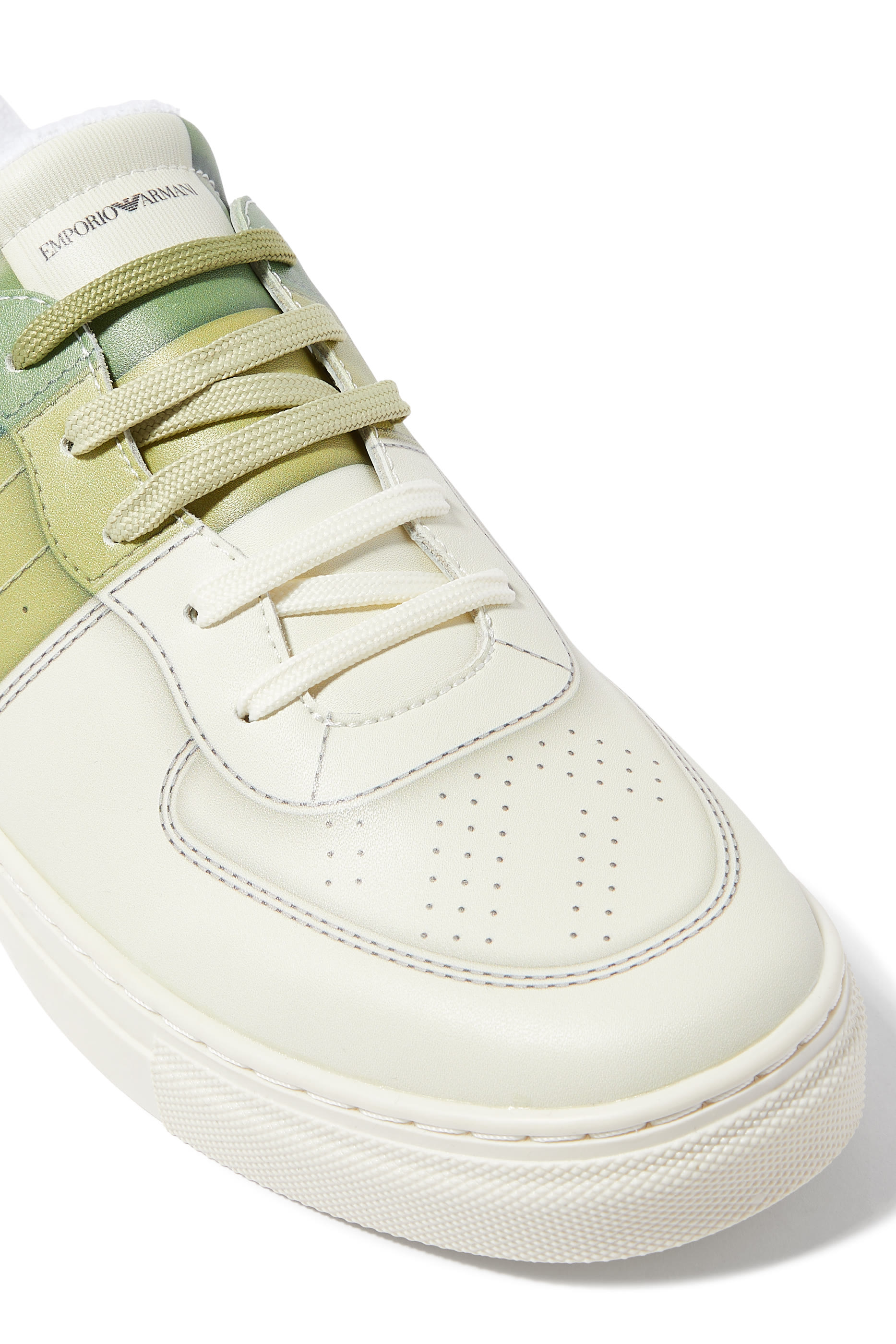 سنيكرز بشعار الماركة جلد للأطفال