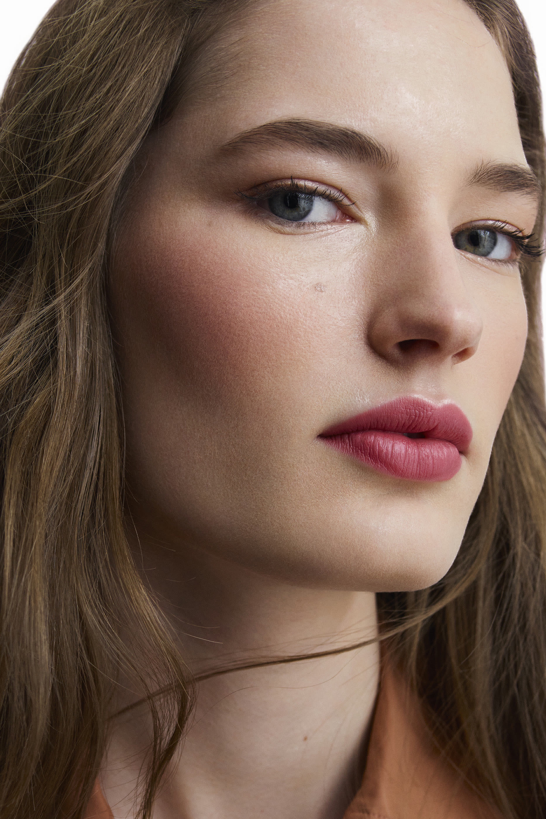 مجموعة أحمر الشفاه Rouge Herm&egrave;s, أحمر شفاه بتركيبة ساتانية