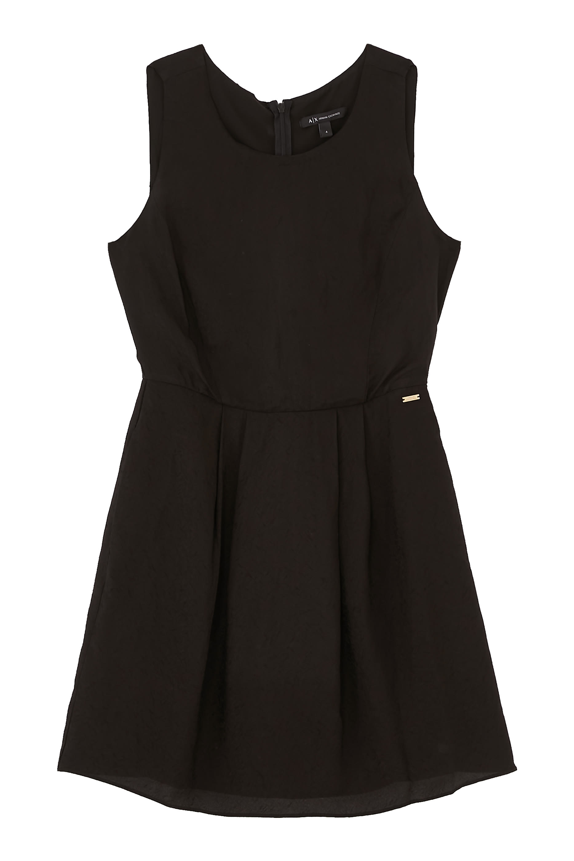 فستان قصير بلا أكمام