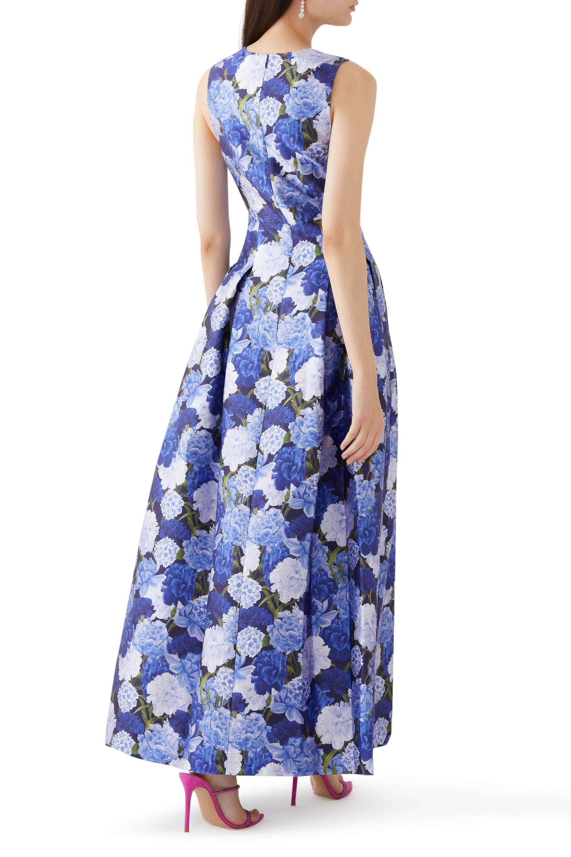 فستان سهرة بروك