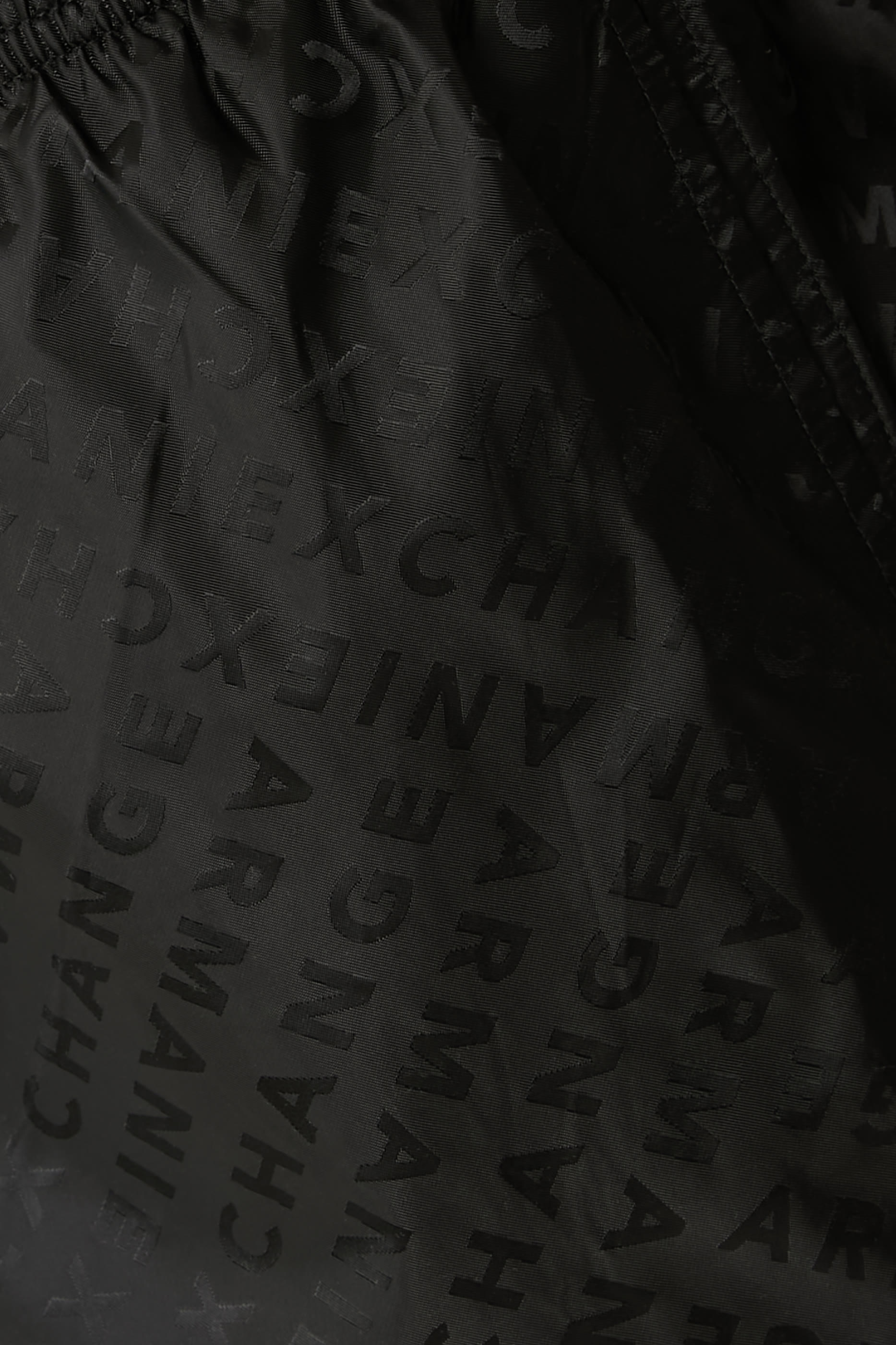 شورت سباحة بوكسر مزين بشعار الماركة بالكامل