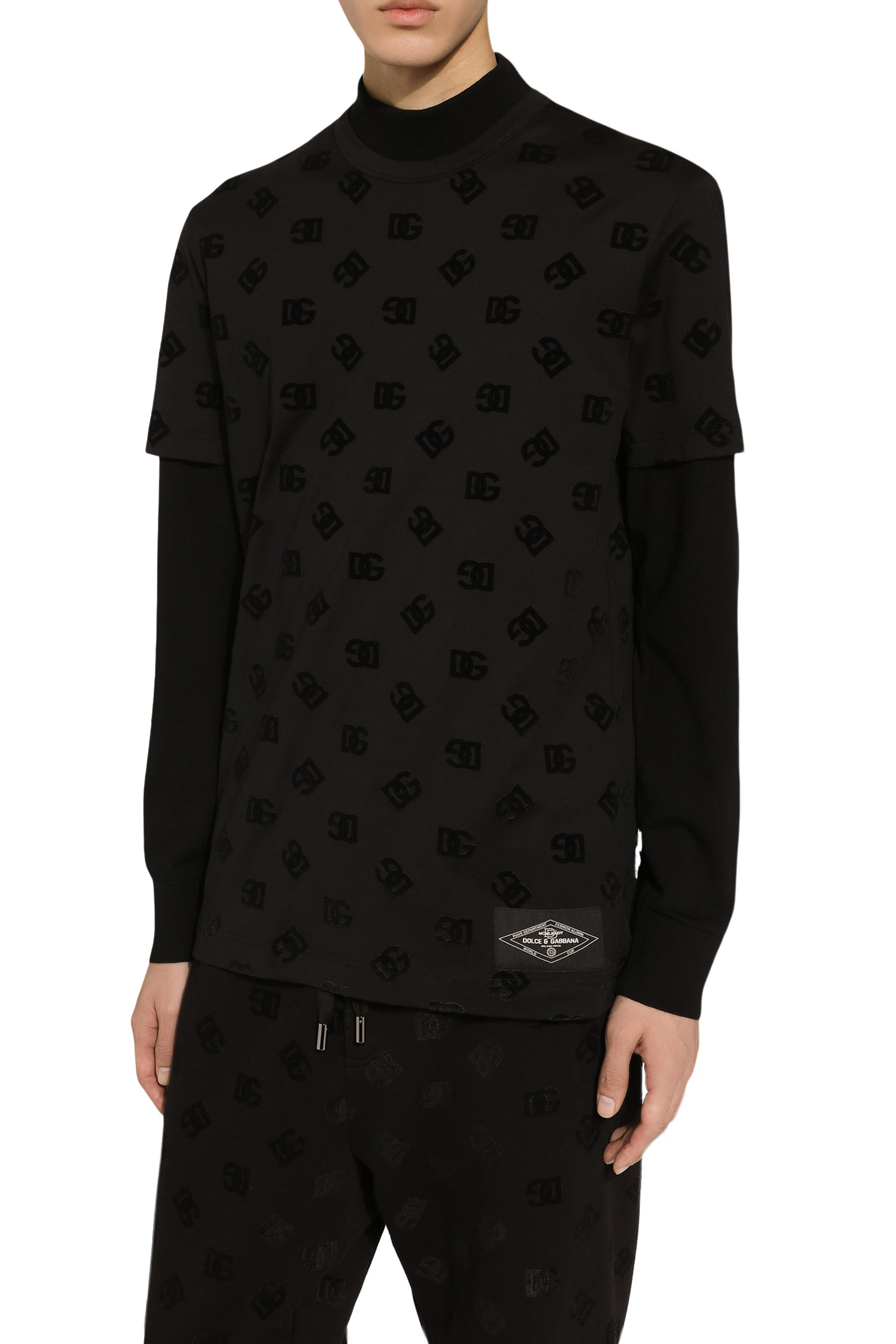 تيشيرت بطبعة حرفي شعار الماركة بالكامل قطن