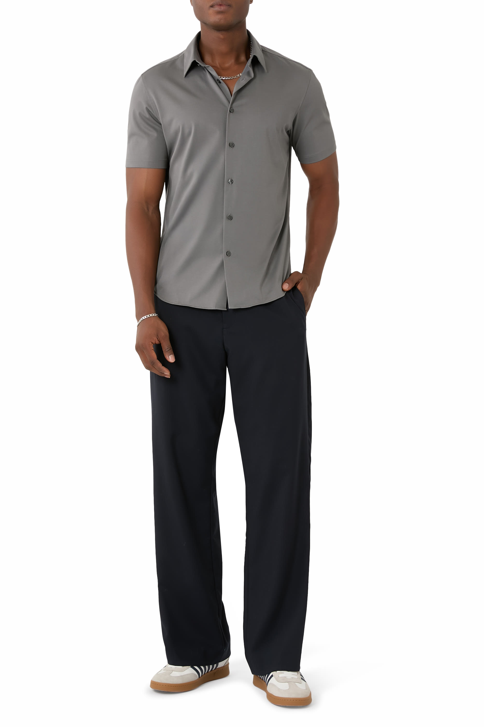 قميص إيرفينج بأكمام قصيرة