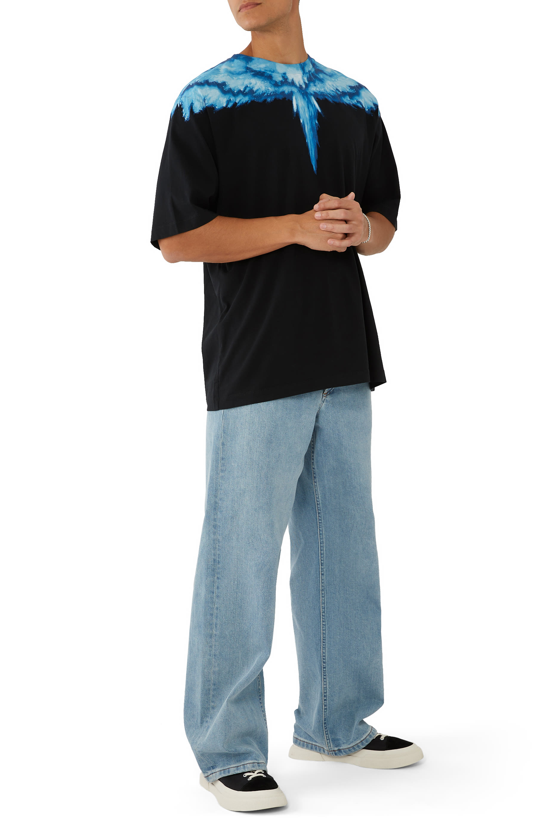 تيشيرت بطبعة أجنحة