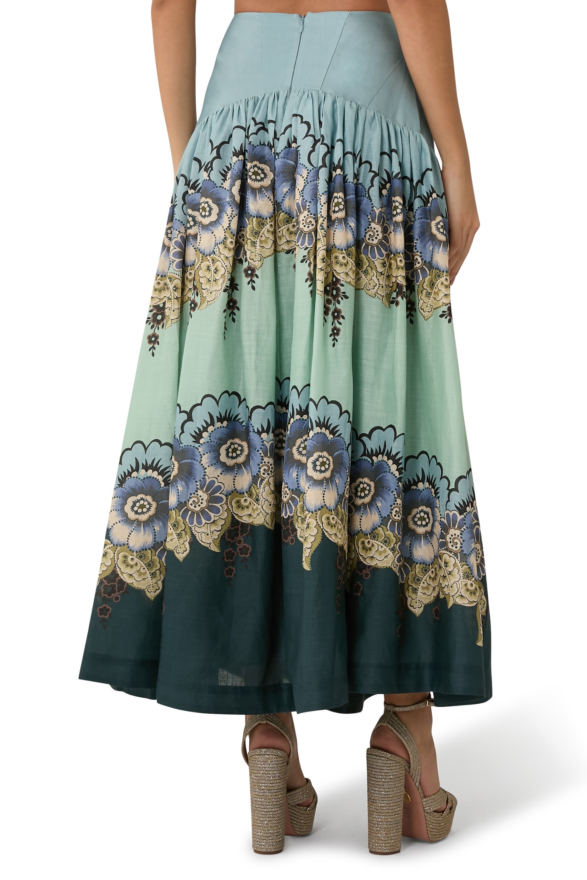 تنورة ماديلينا