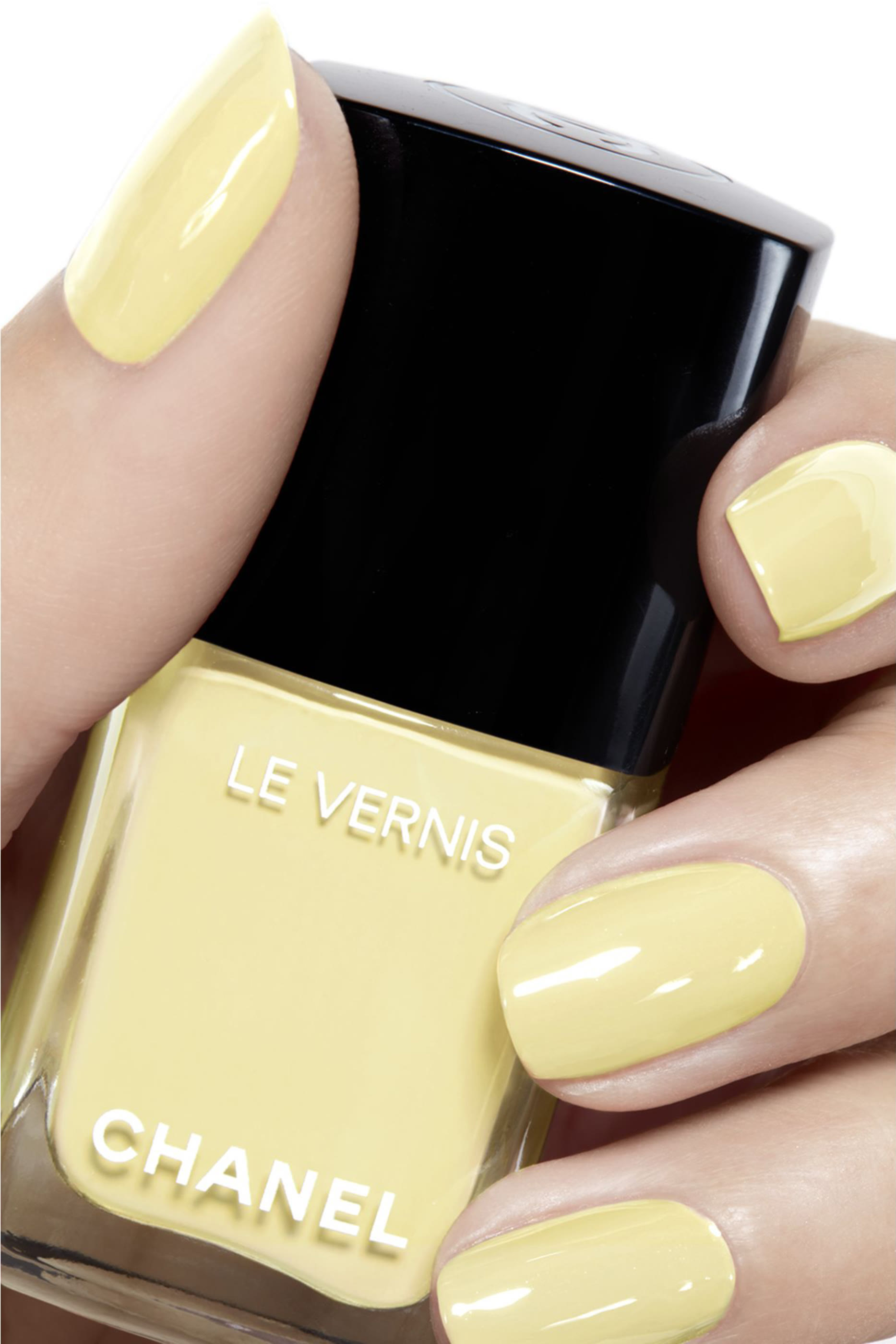 طلاء أظافر Chanel LE VERNIS