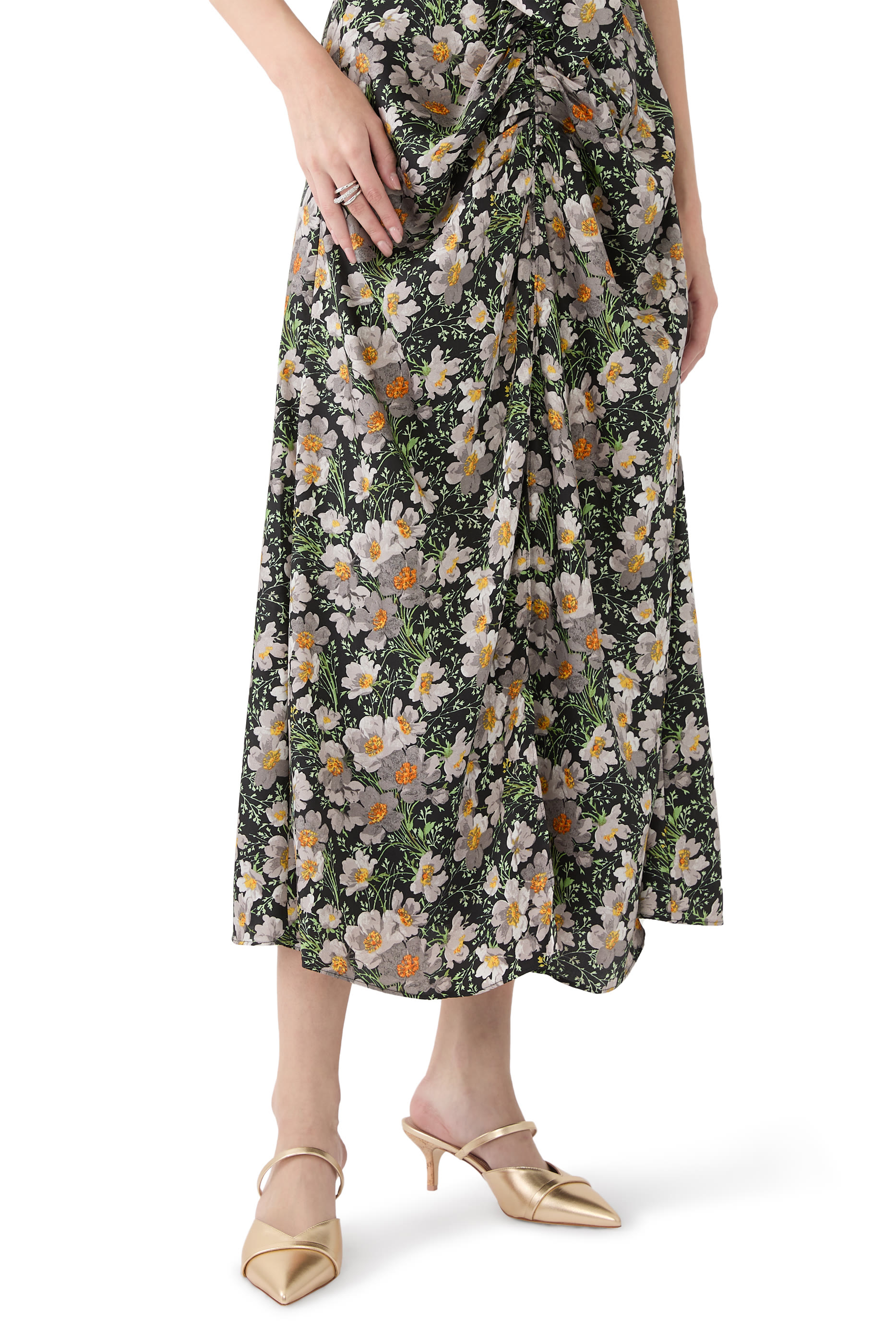 حذاء فرانكي 45 بفتوح من الخلف بكعب منخفض جلد بلون ذهبي