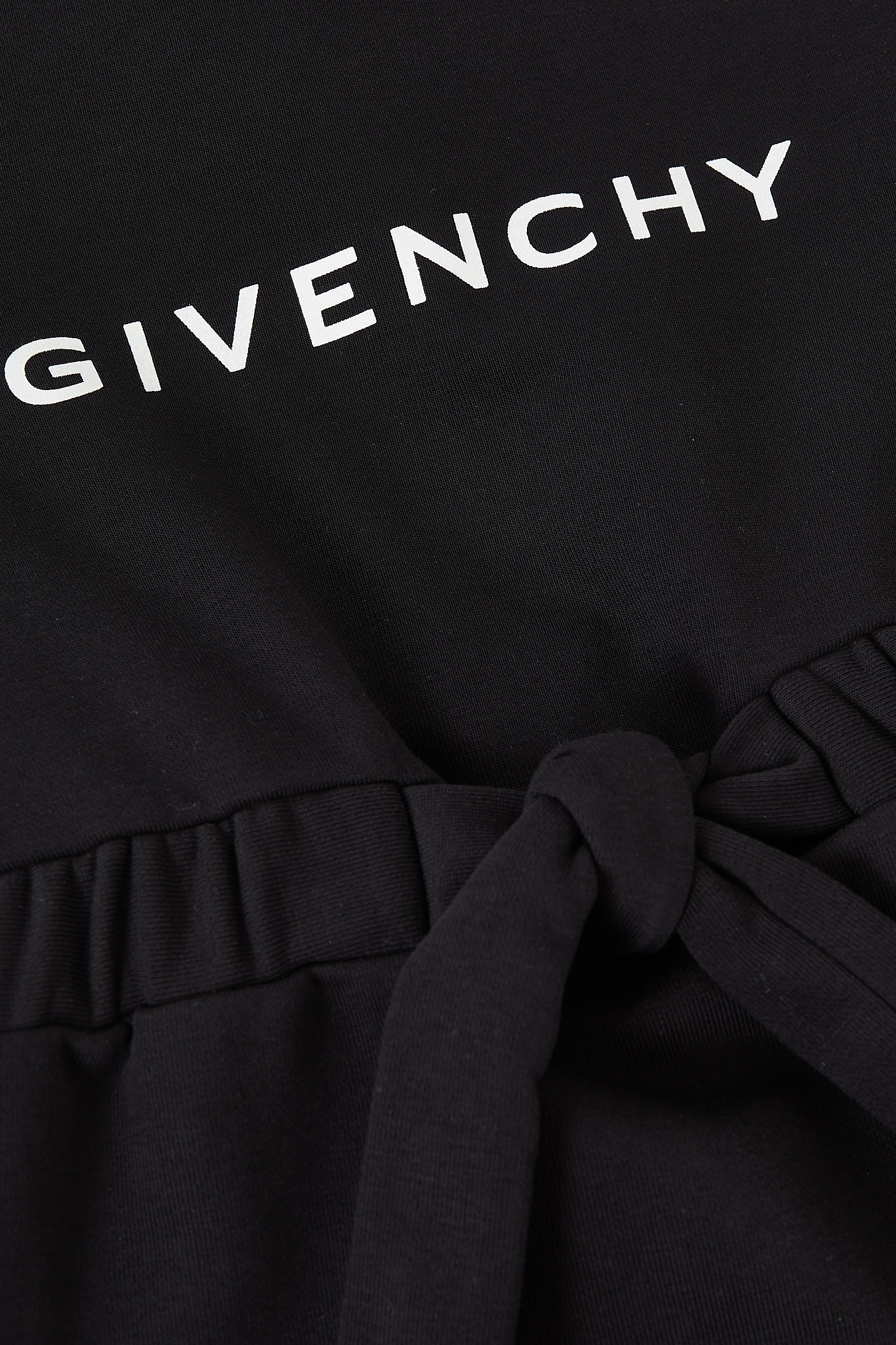 فستان بأكمام قصيرة بشعار الماركة للأطفال