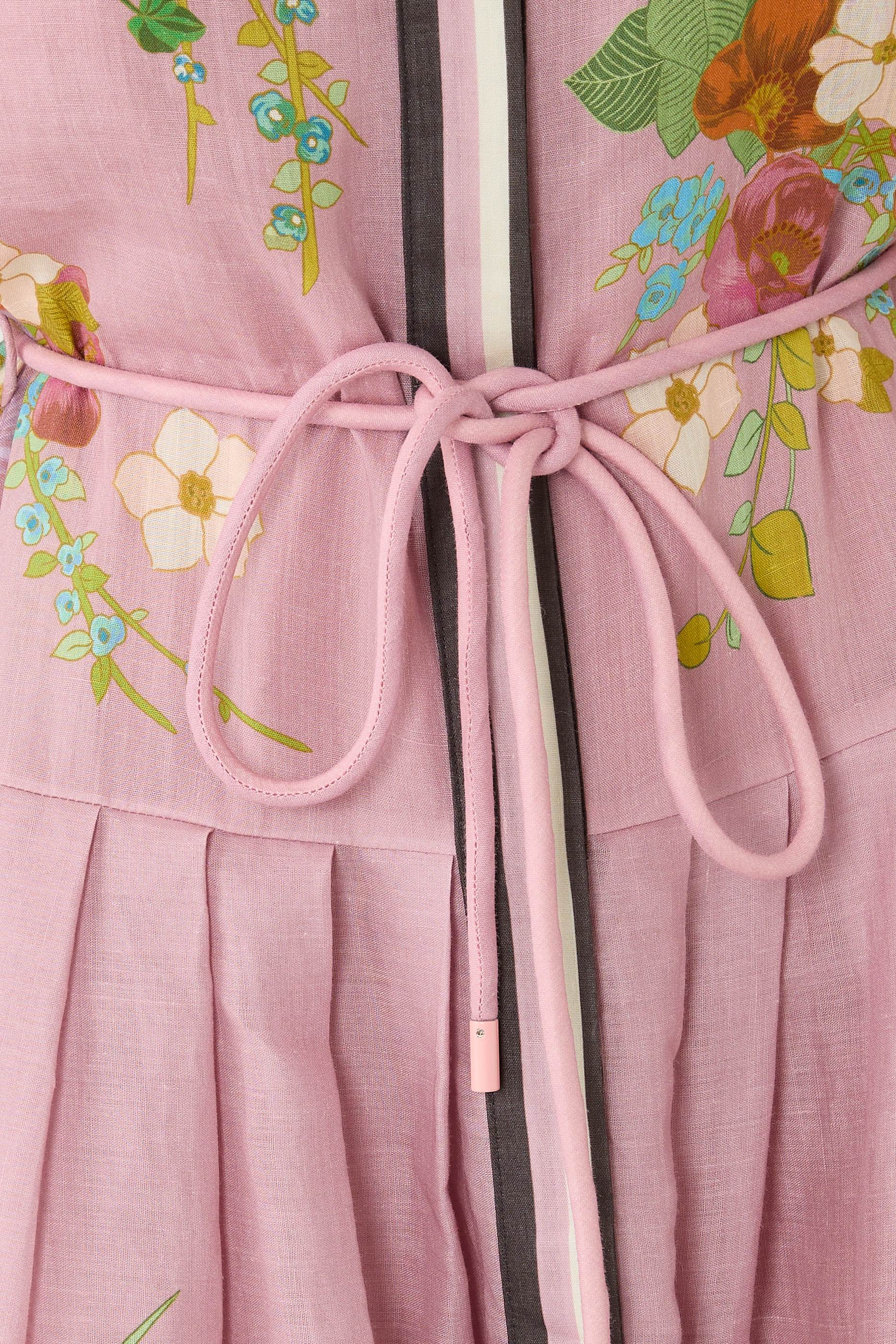 فستان كليمنس بنمط قميص