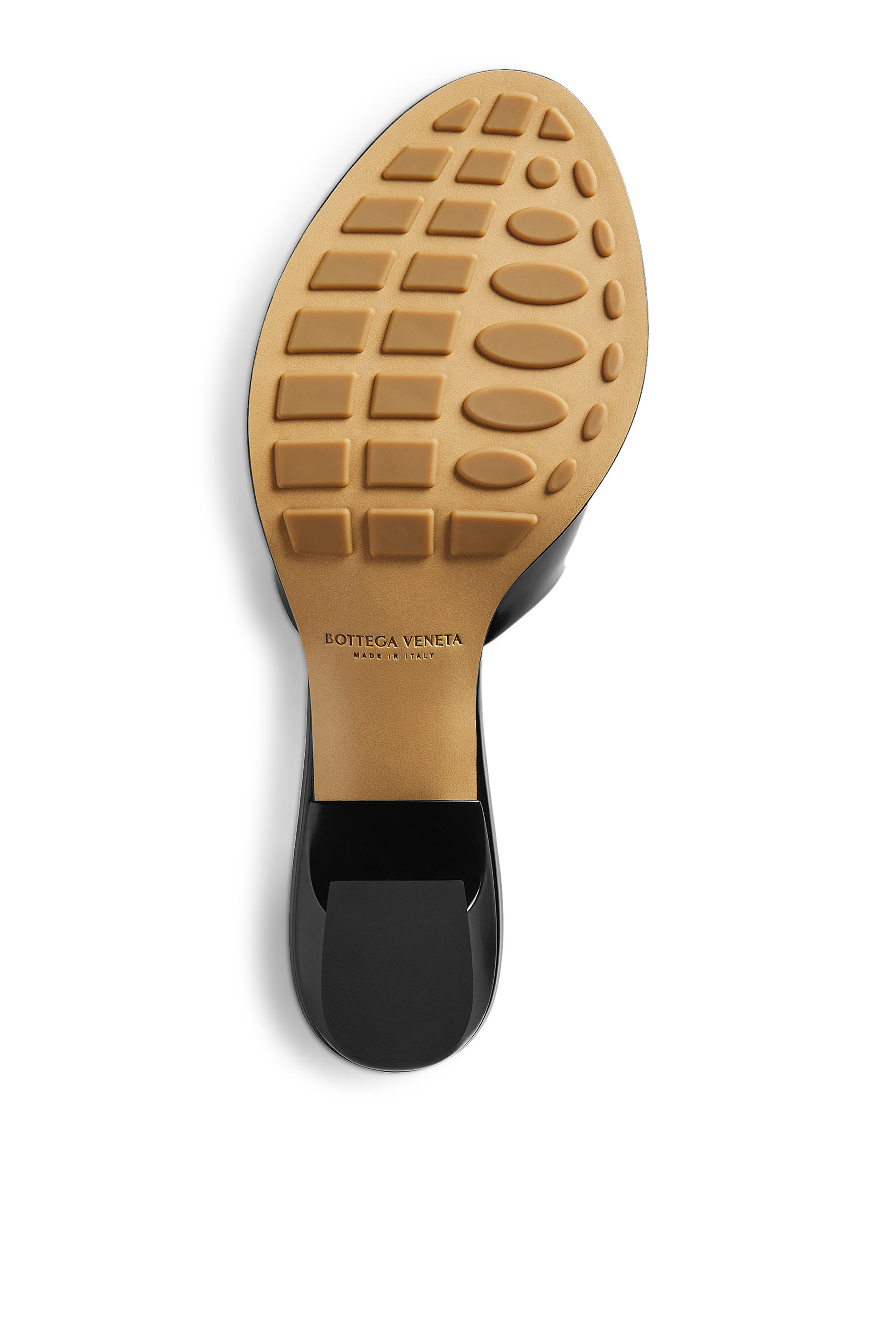 حذاء تشا تشا مفتوح من الخلف جلد