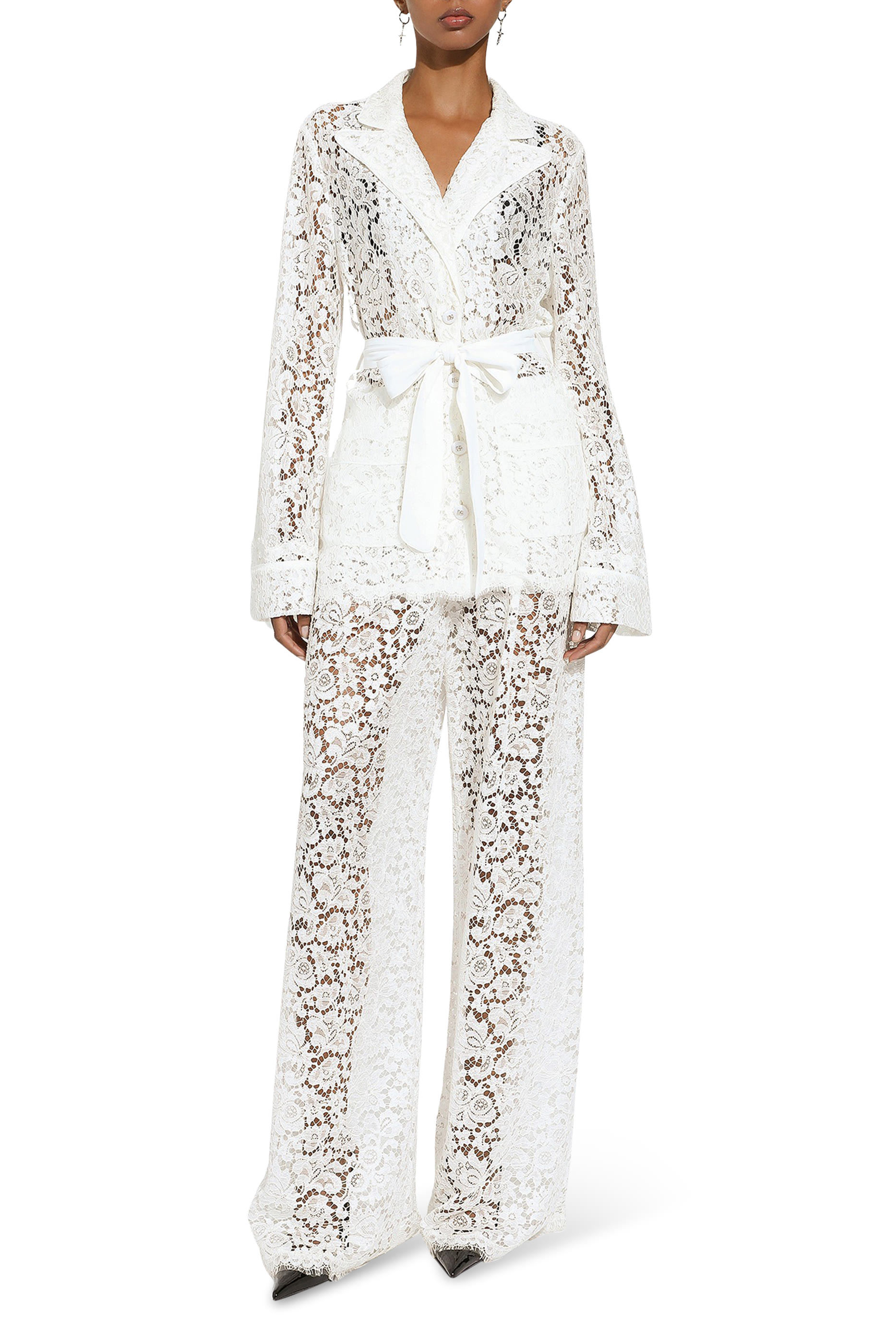 بنطال كوردونيتو بقصة واسعة ونقشة أزهار دانتيل